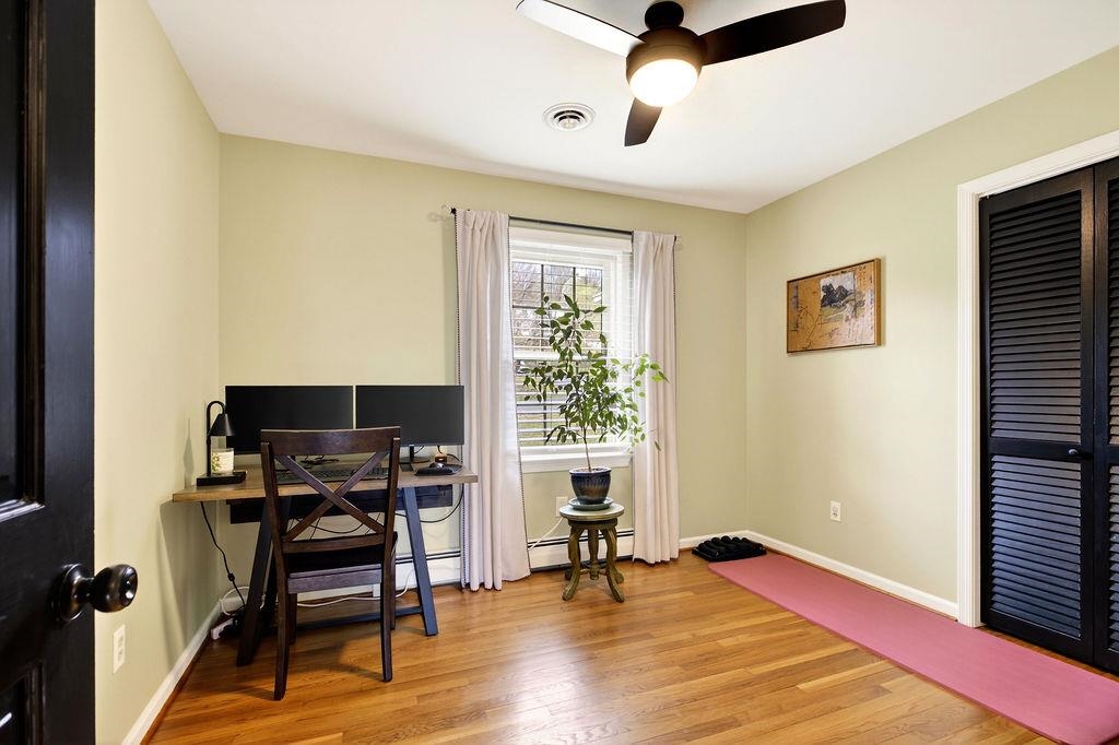 224 MEADOWBROOK RD