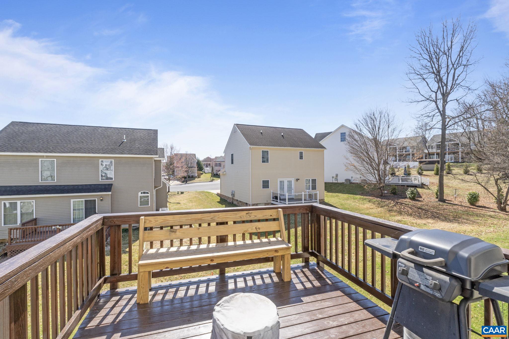 124 SHADY CT