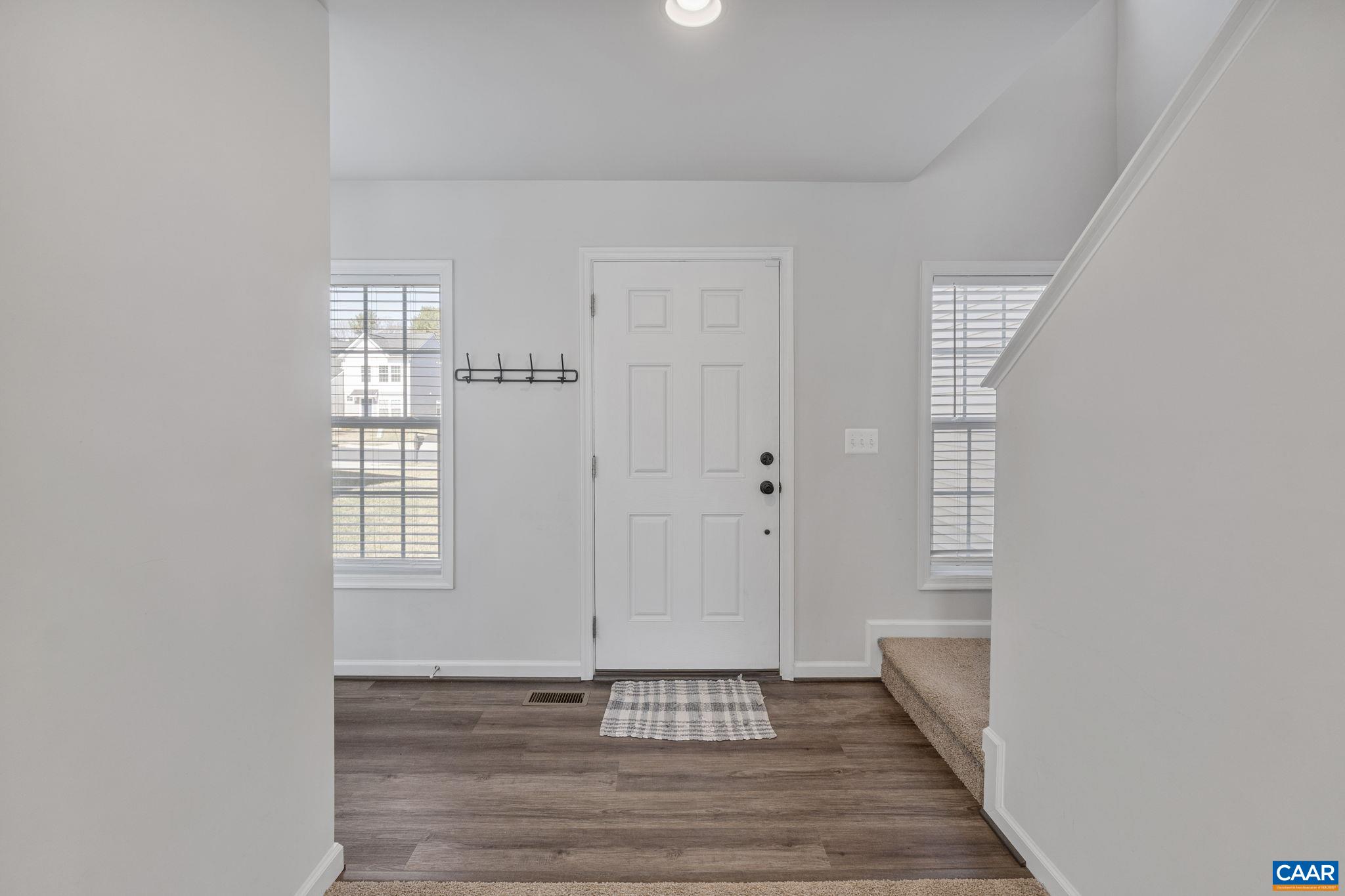 124 SHADY CT