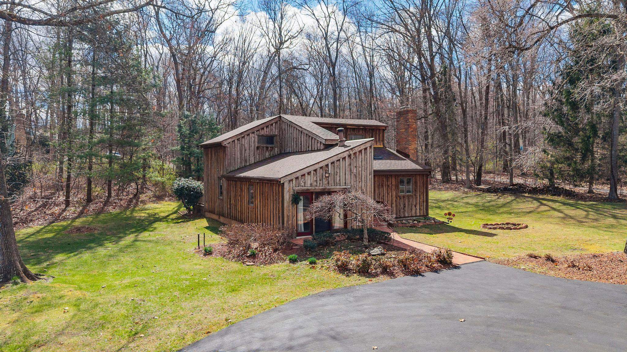 773 LADD RD
