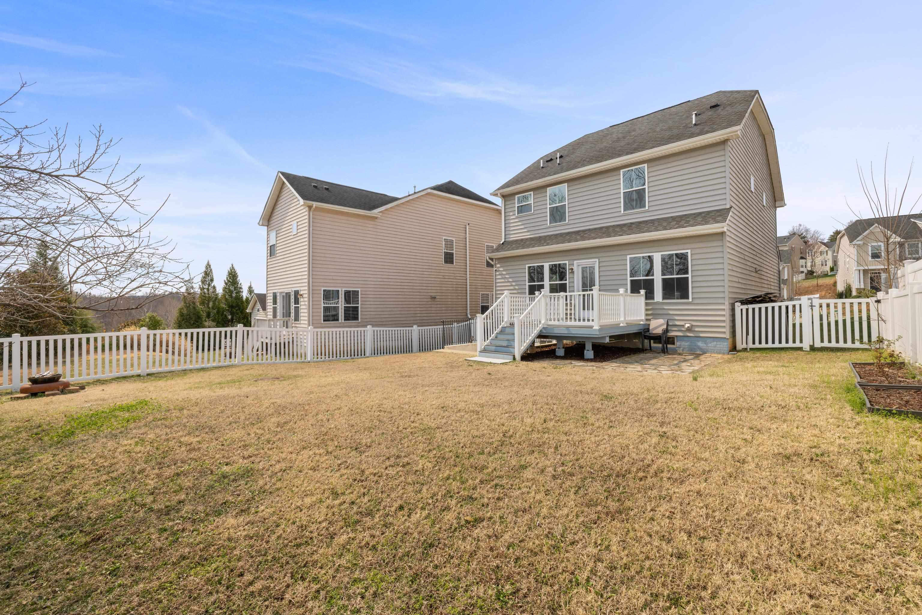 4517 BRIARWOOD DR