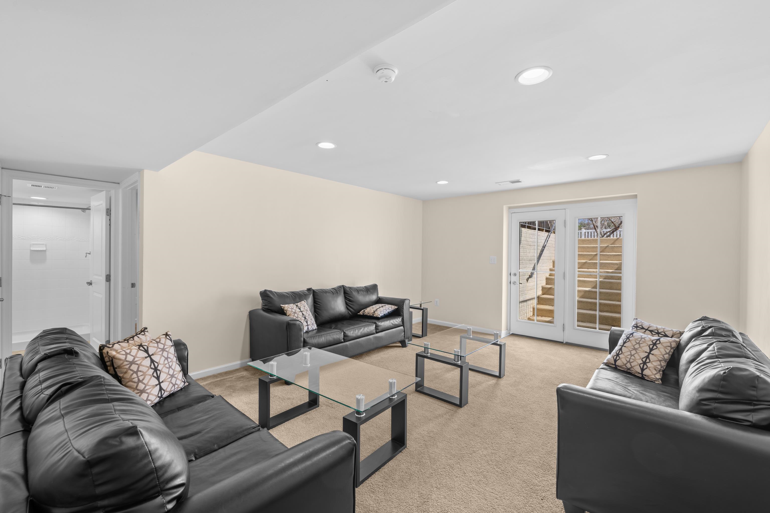 4517 BRIARWOOD DR
