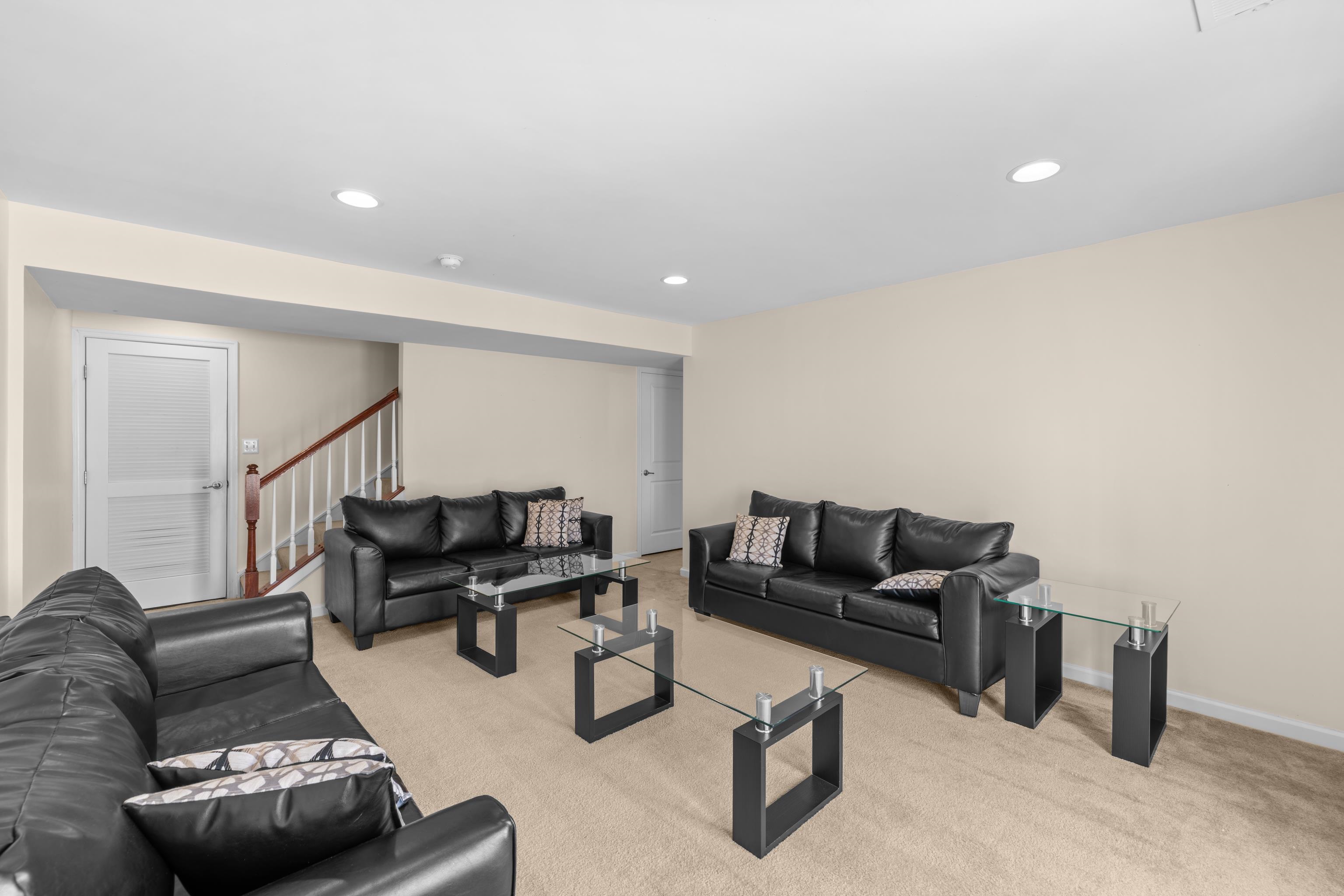 4517 BRIARWOOD DR