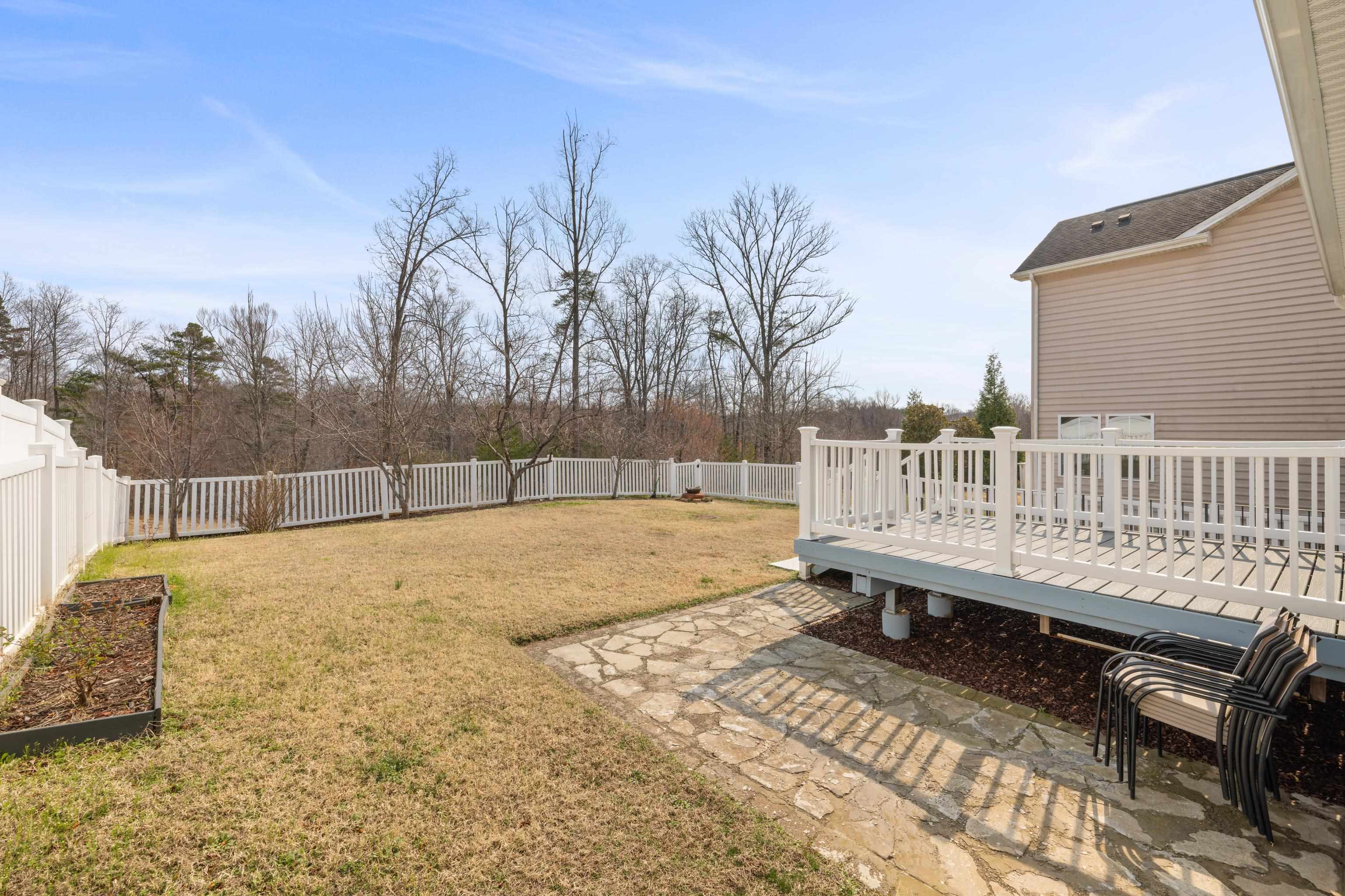4517 BRIARWOOD DR