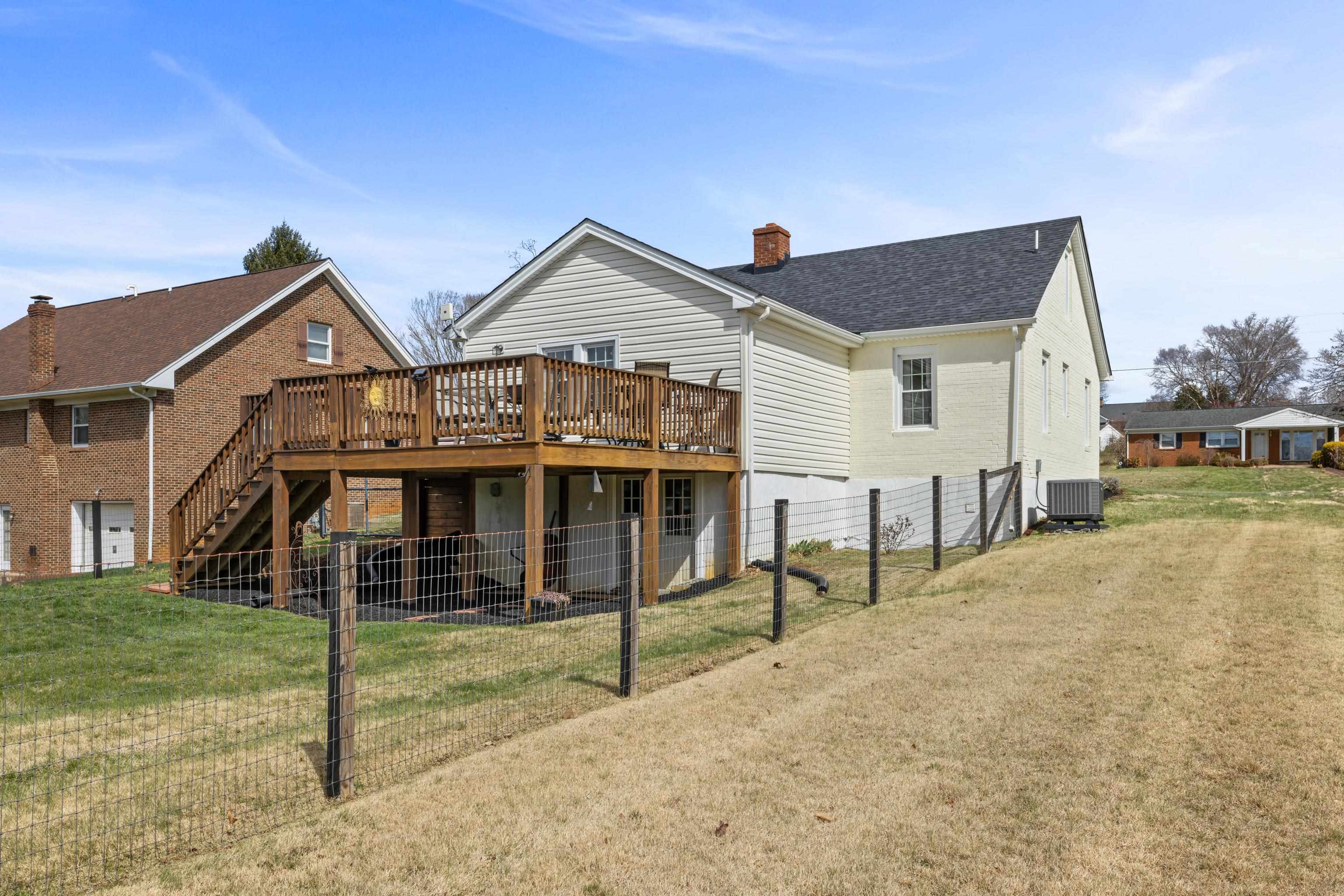 151 STUART AVE