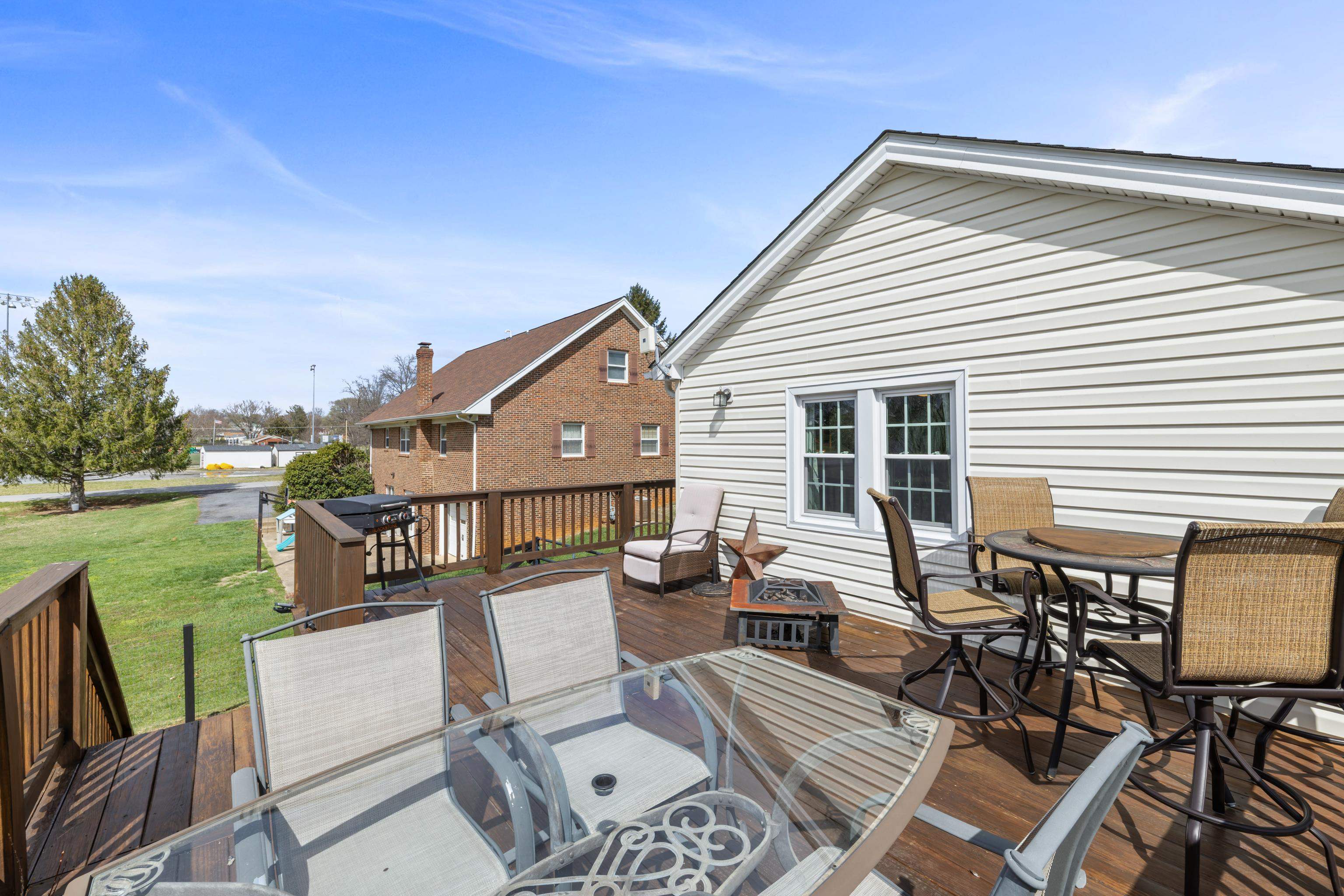 151 STUART AVE
