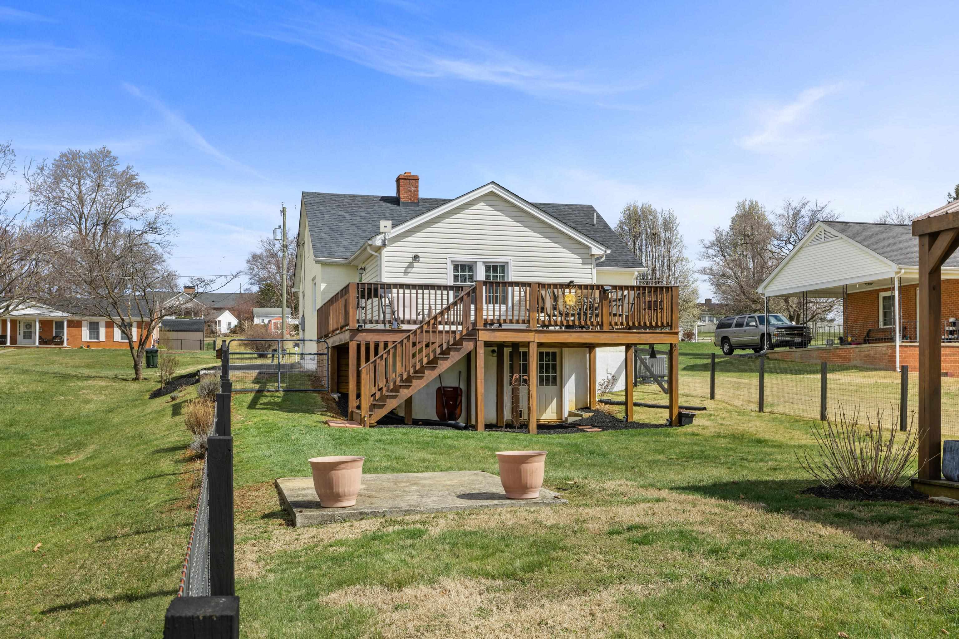 151 STUART AVE