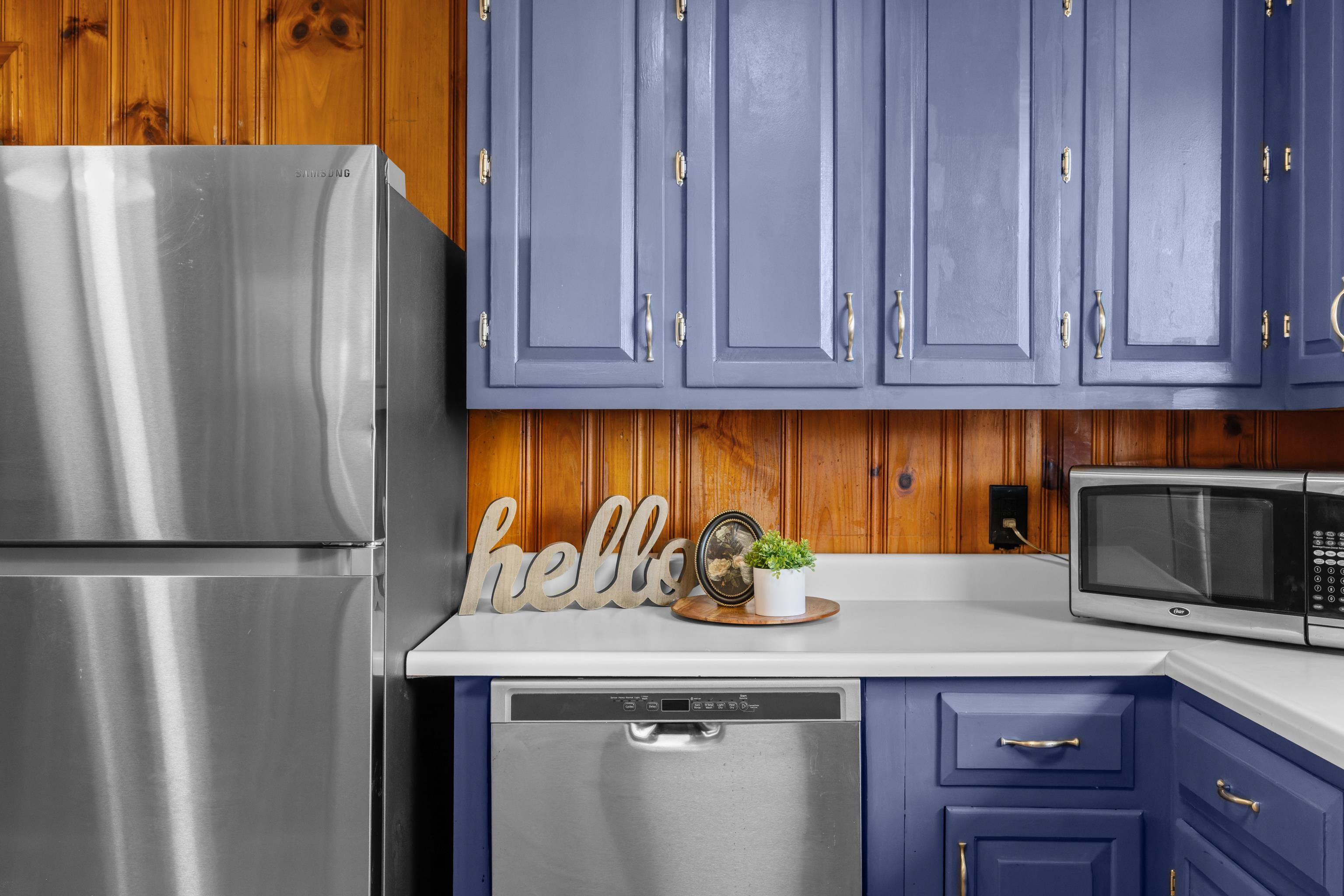 72 TINKLING SPRINGS RD