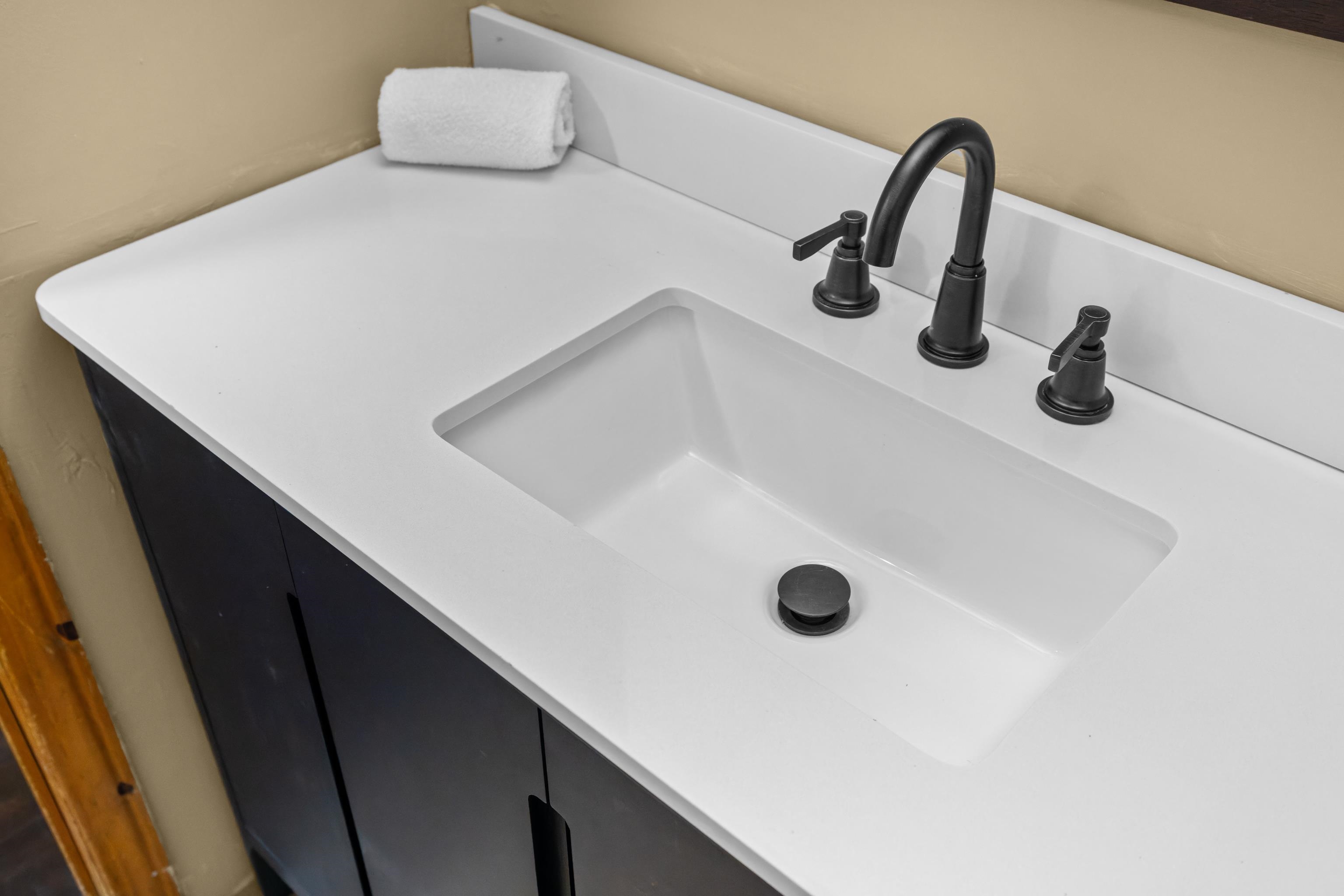 72 TINKLING SPRINGS RD