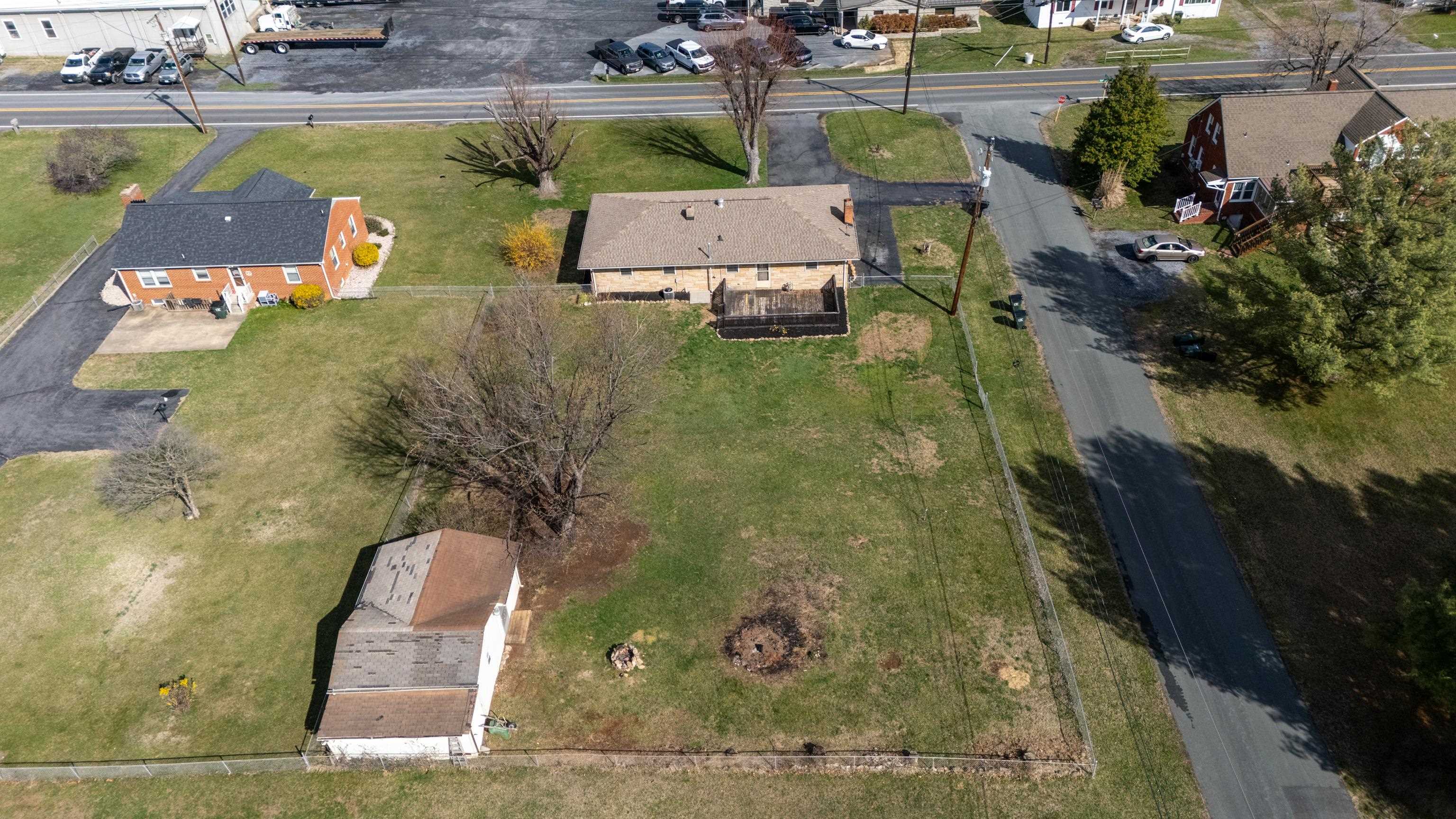 72 TINKLING SPRINGS RD