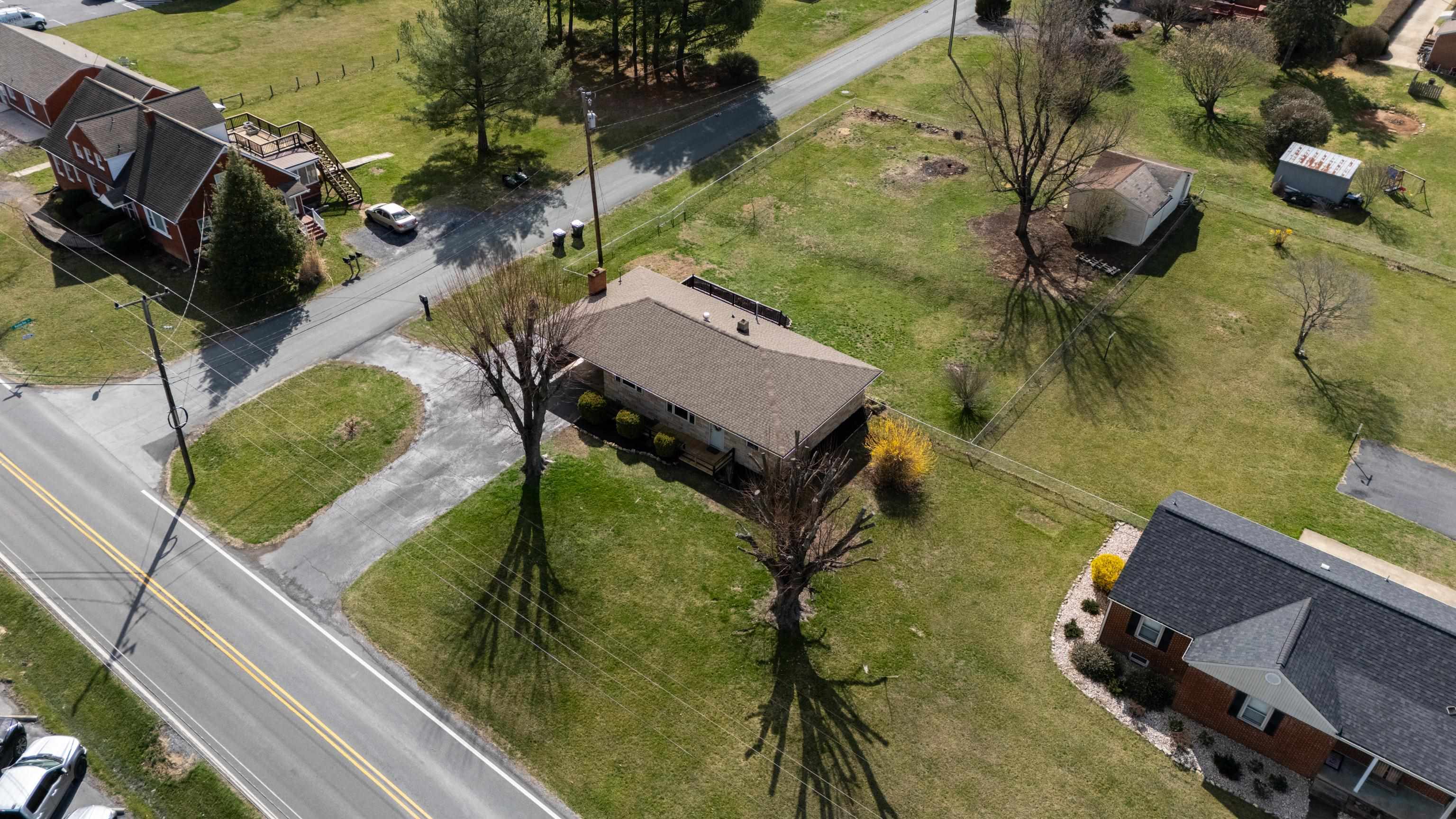 72 TINKLING SPRINGS RD