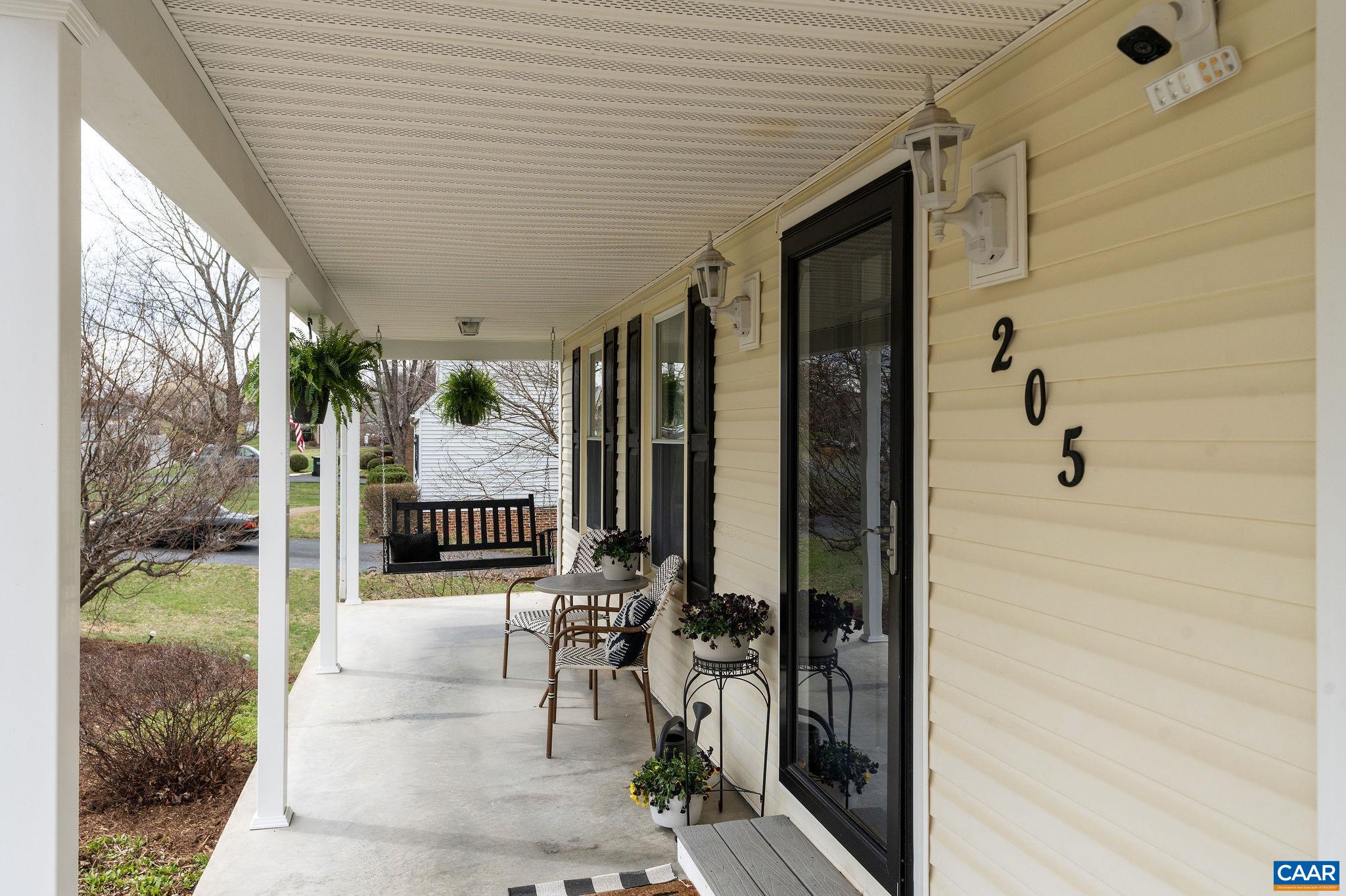 205 YOUNT AVE
