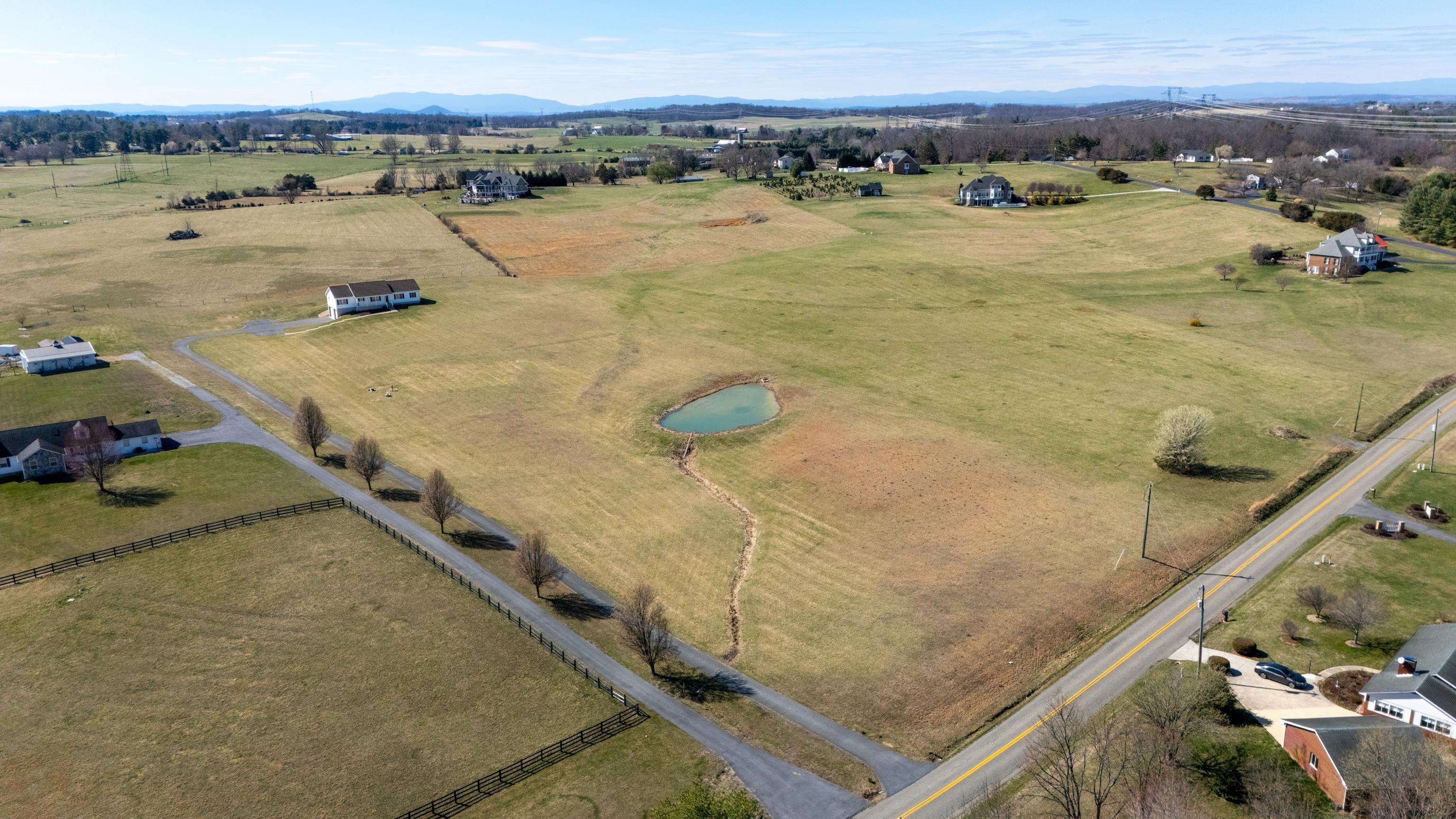 810 ROCKFISH RD