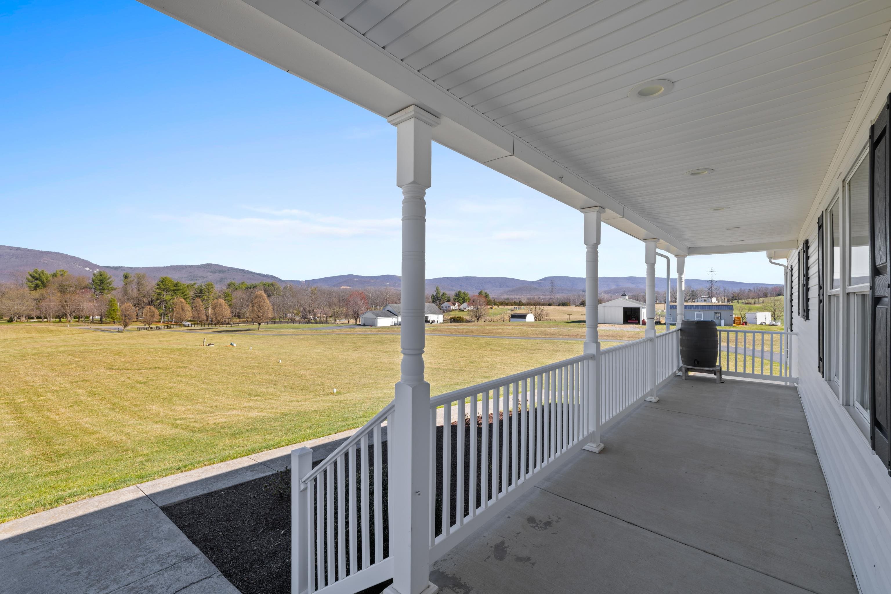 810 ROCKFISH RD