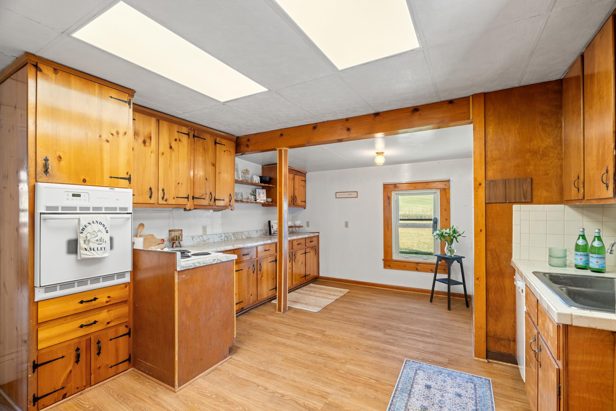 25 TILT HAMMER CIR