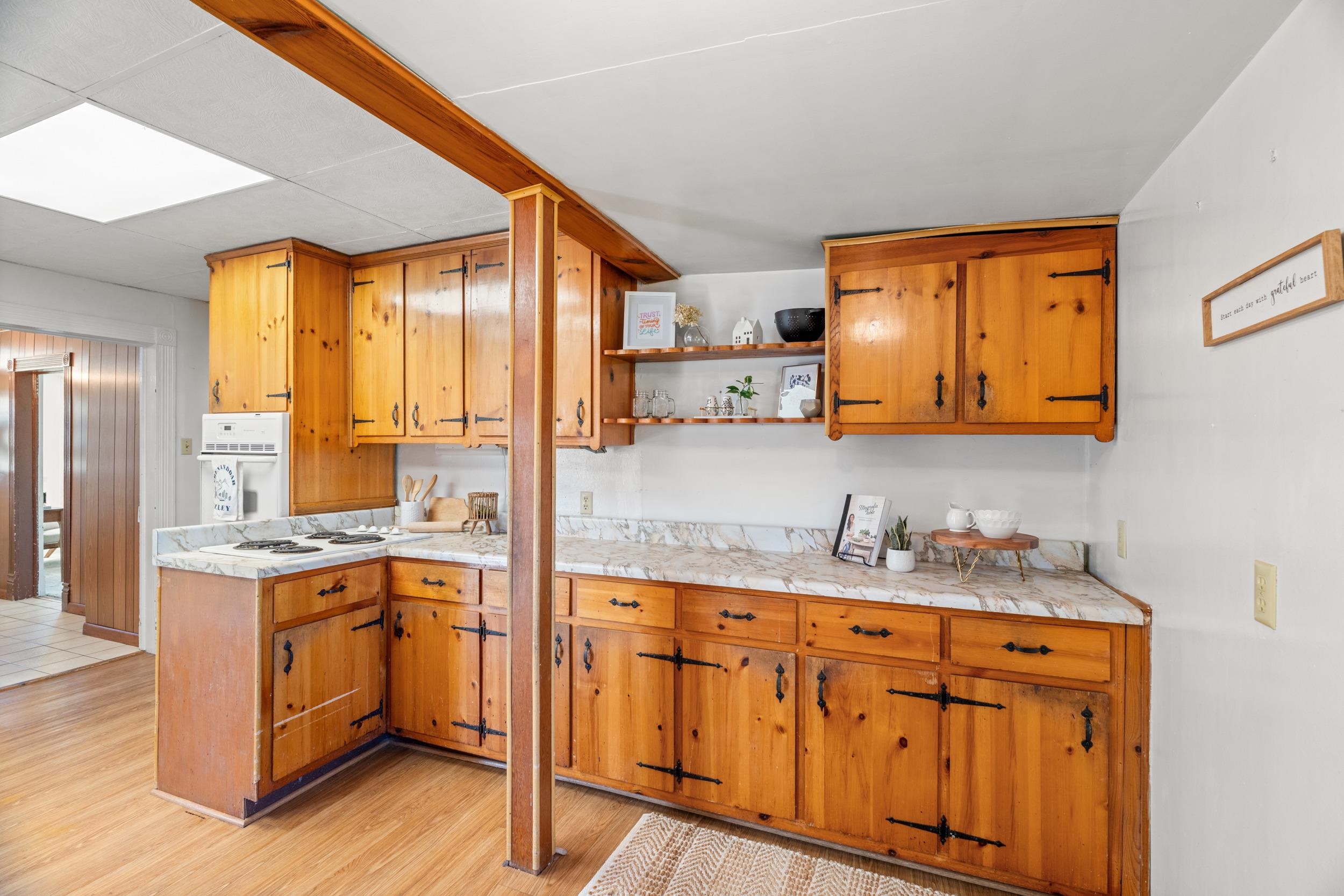 25 TILT HAMMER CIR