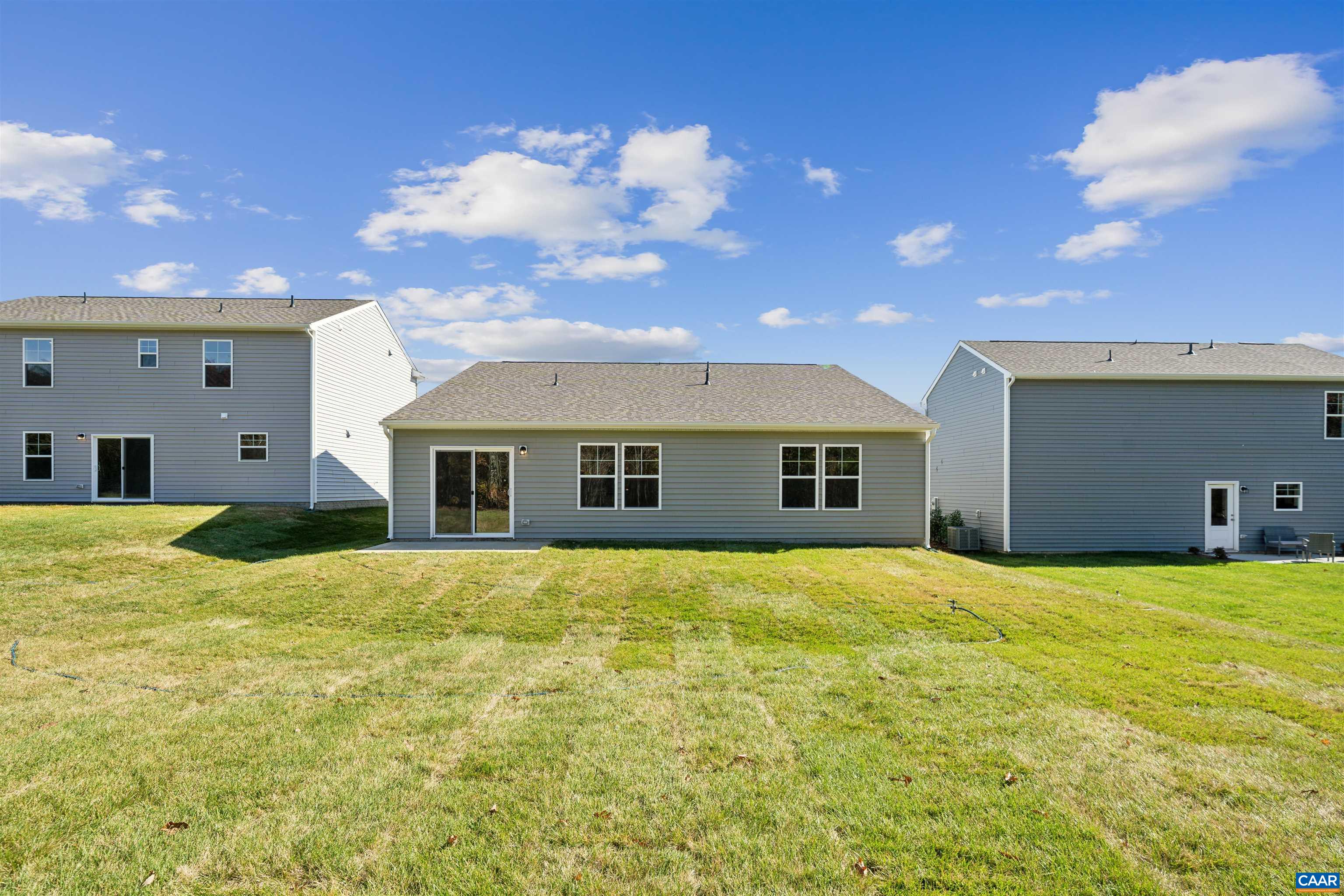 397 HORSE PATH DR
