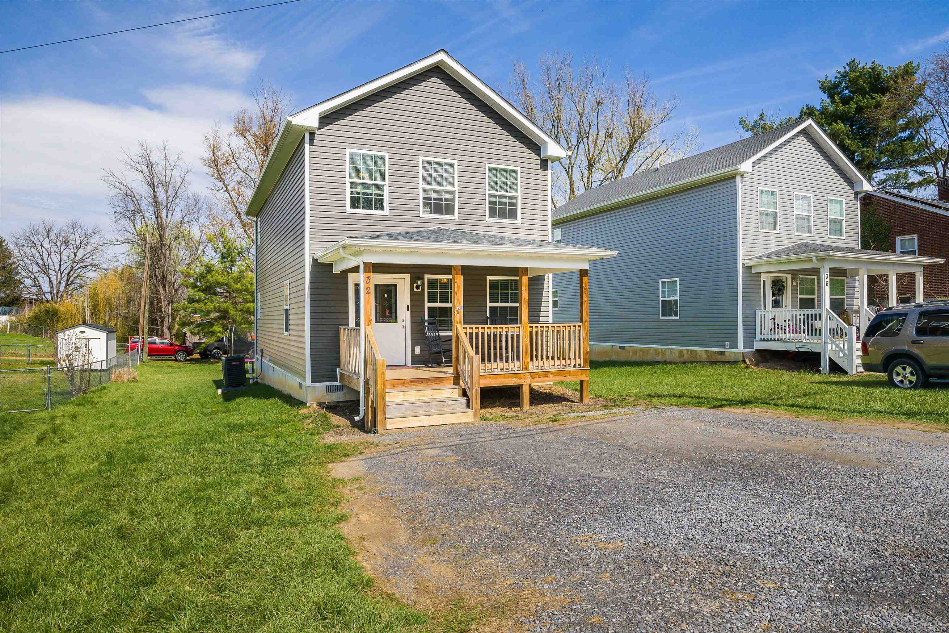 32 REED ST