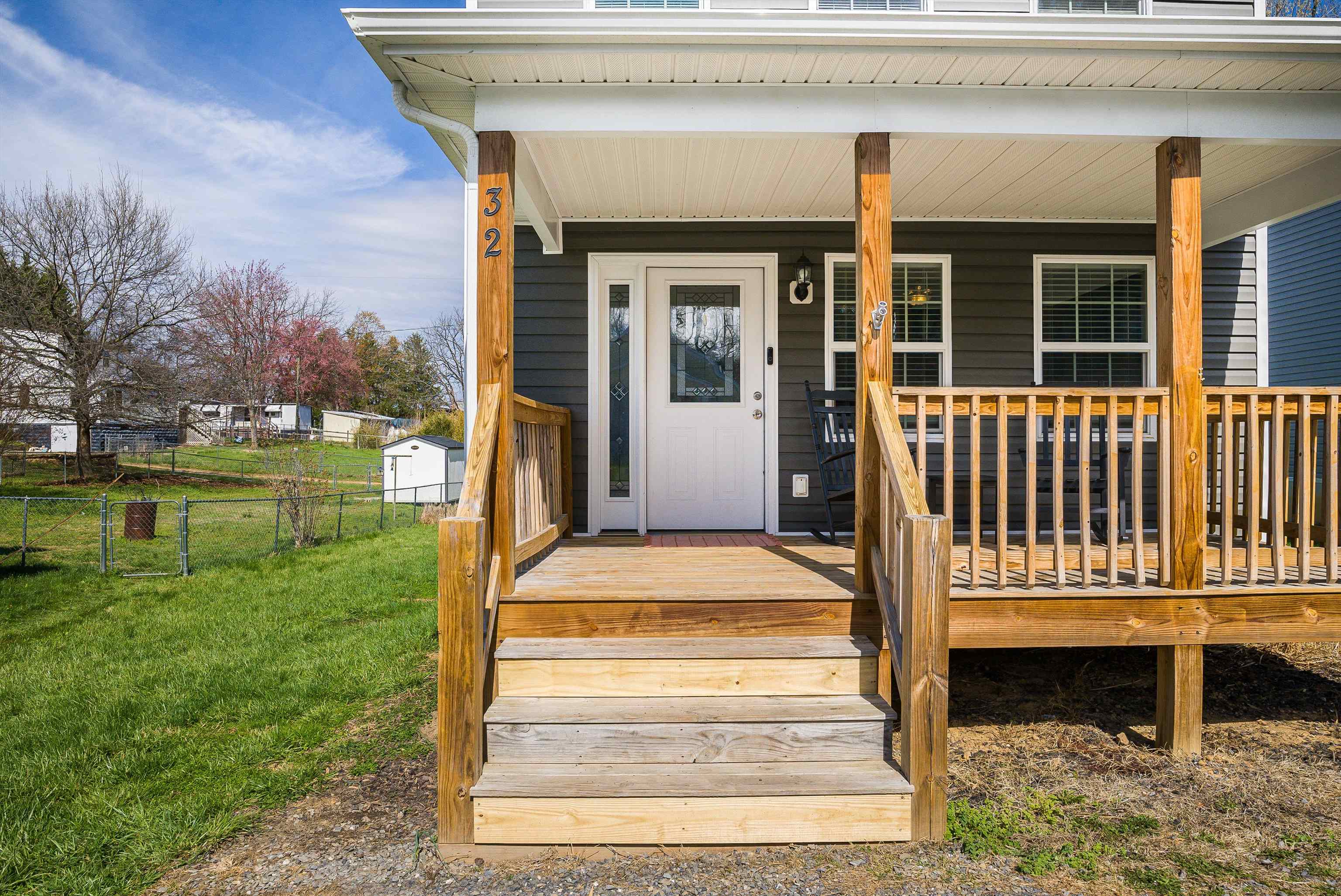 32 REED ST
