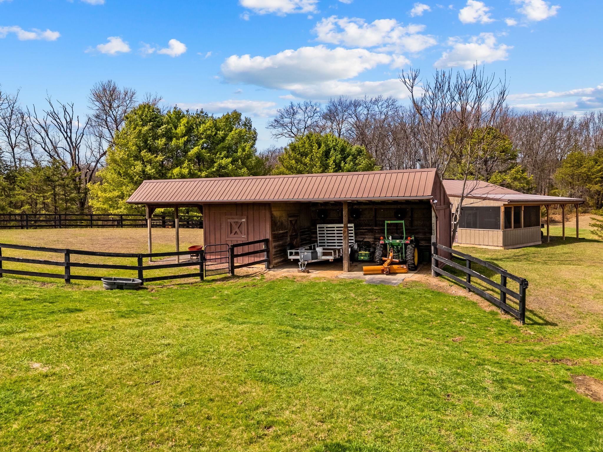Autumn Ridge Farm