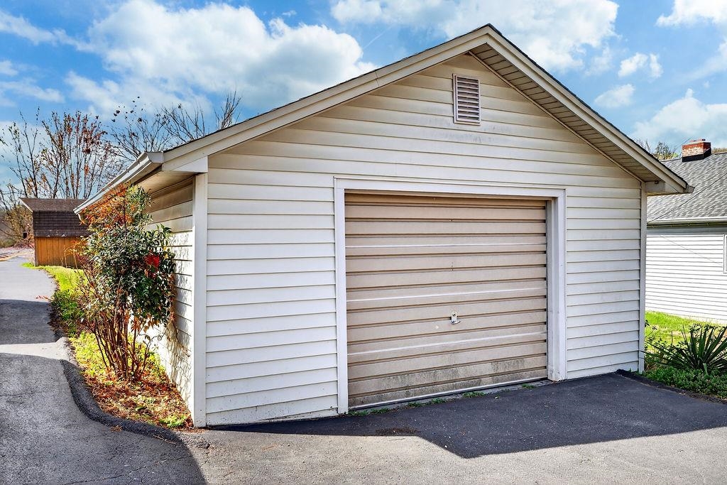826 SELMA BLVD