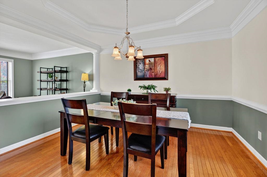 208 CLAYBROOK DR