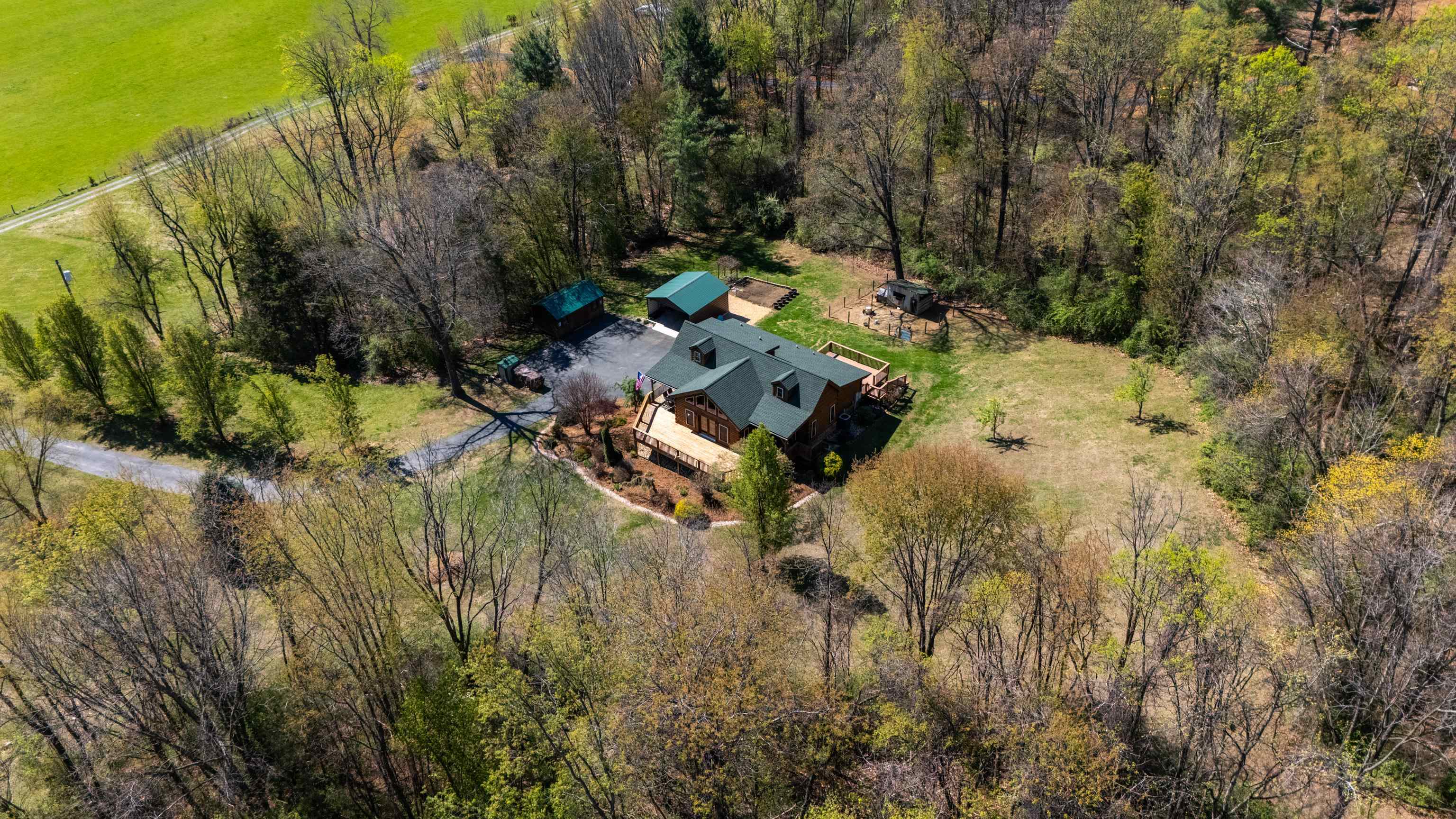 115 SPRING CROSSING LN