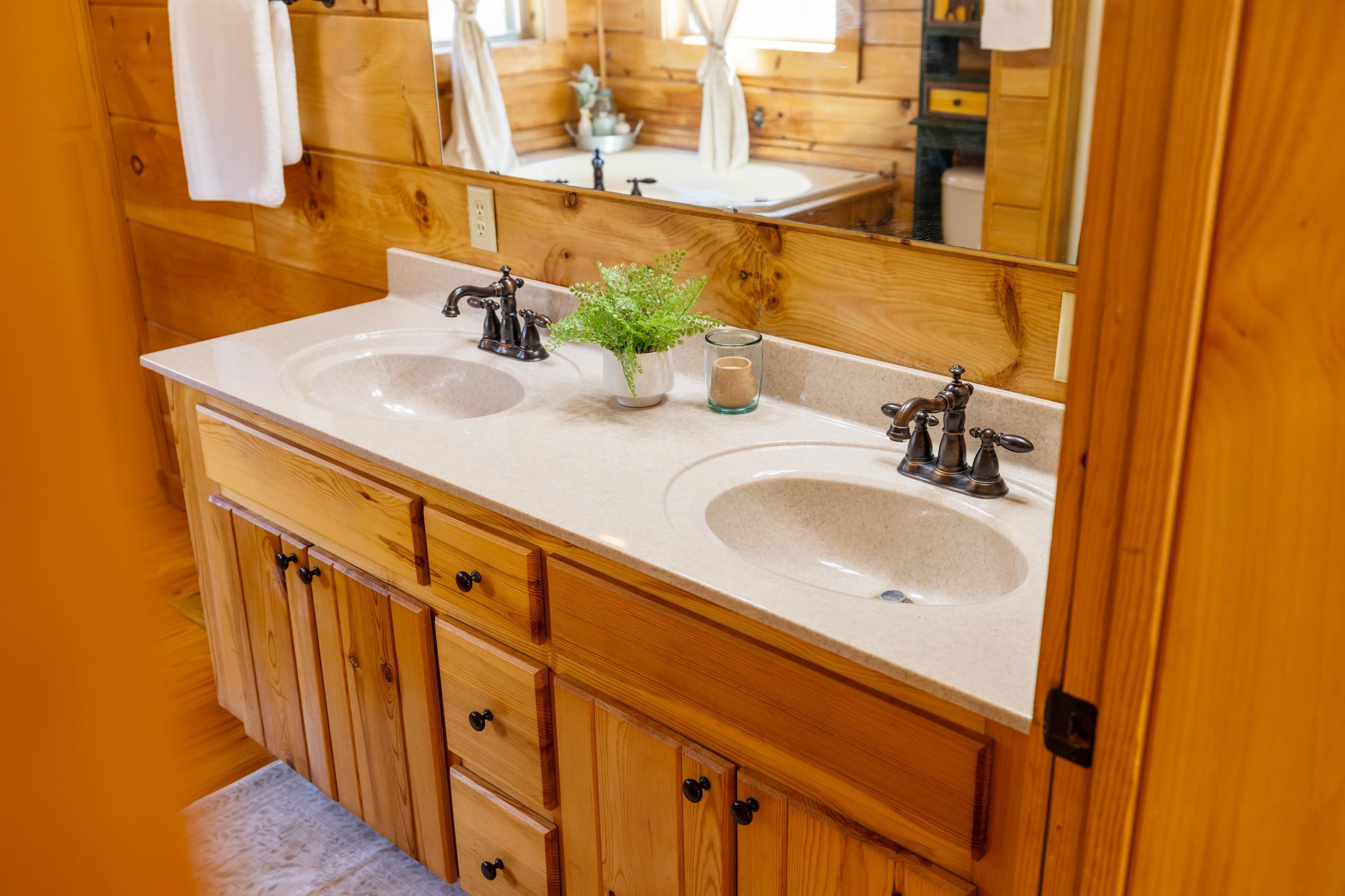 115 SPRING CROSSING LN