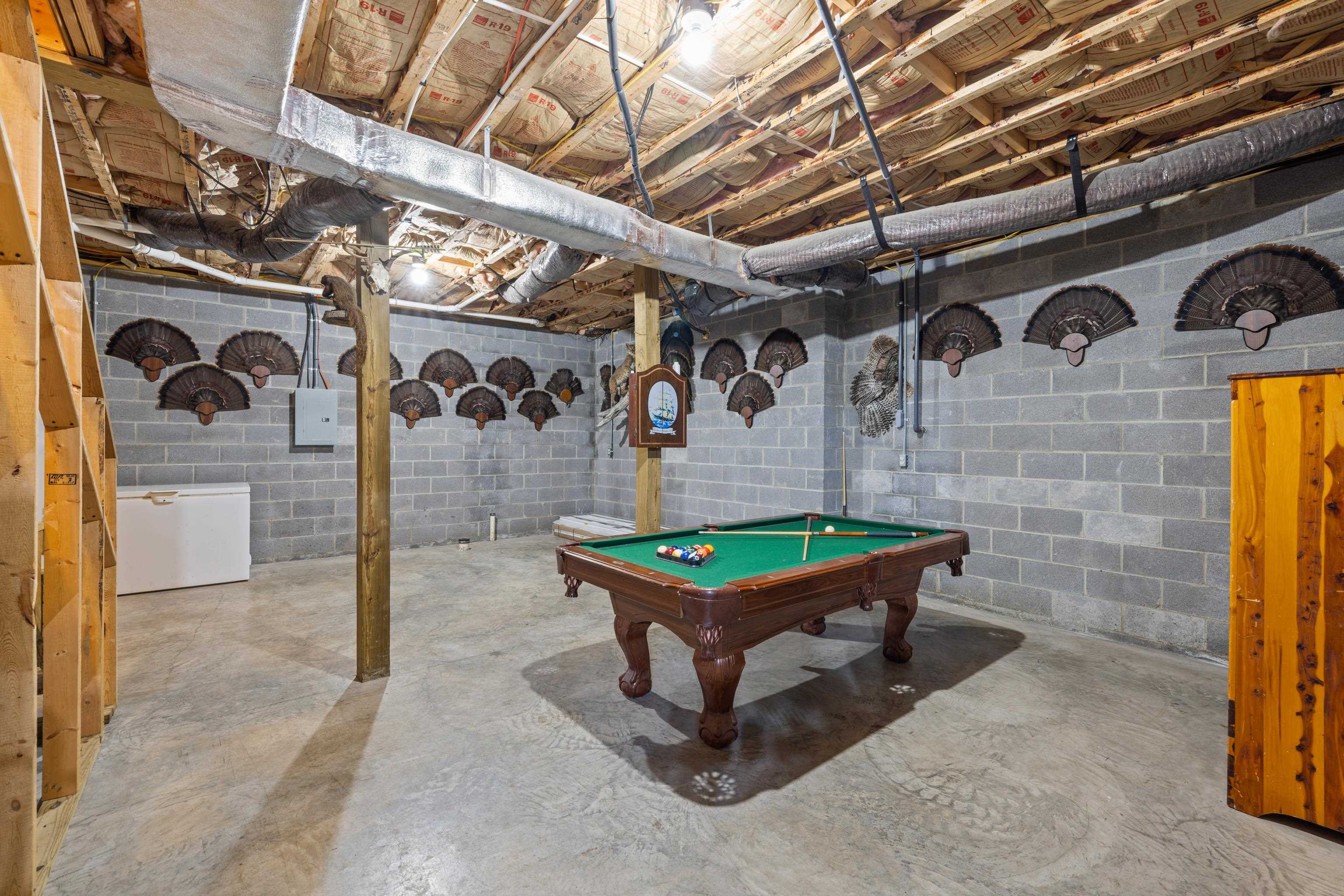 115 SPRING CROSSING LN