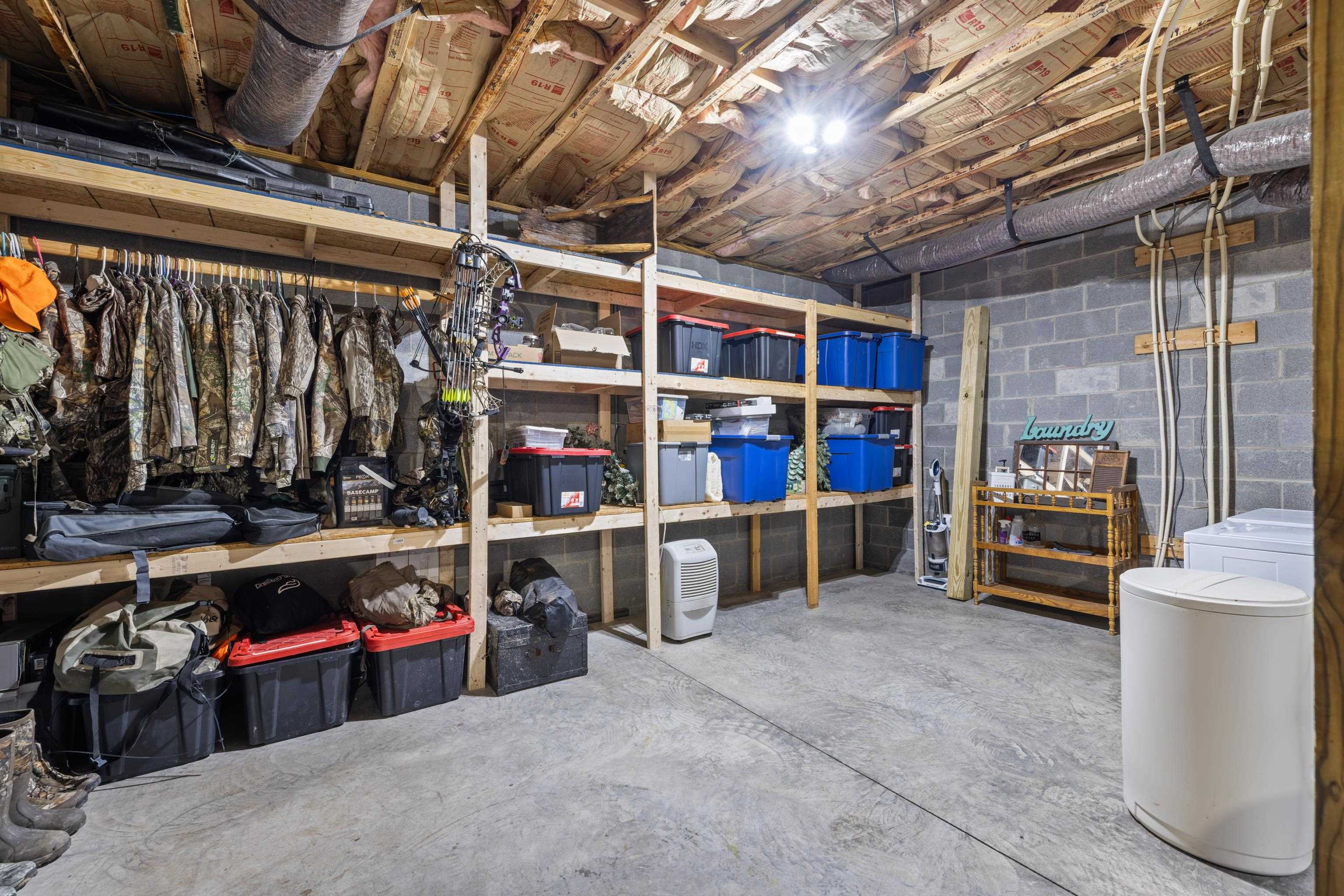 115 SPRING CROSSING LN