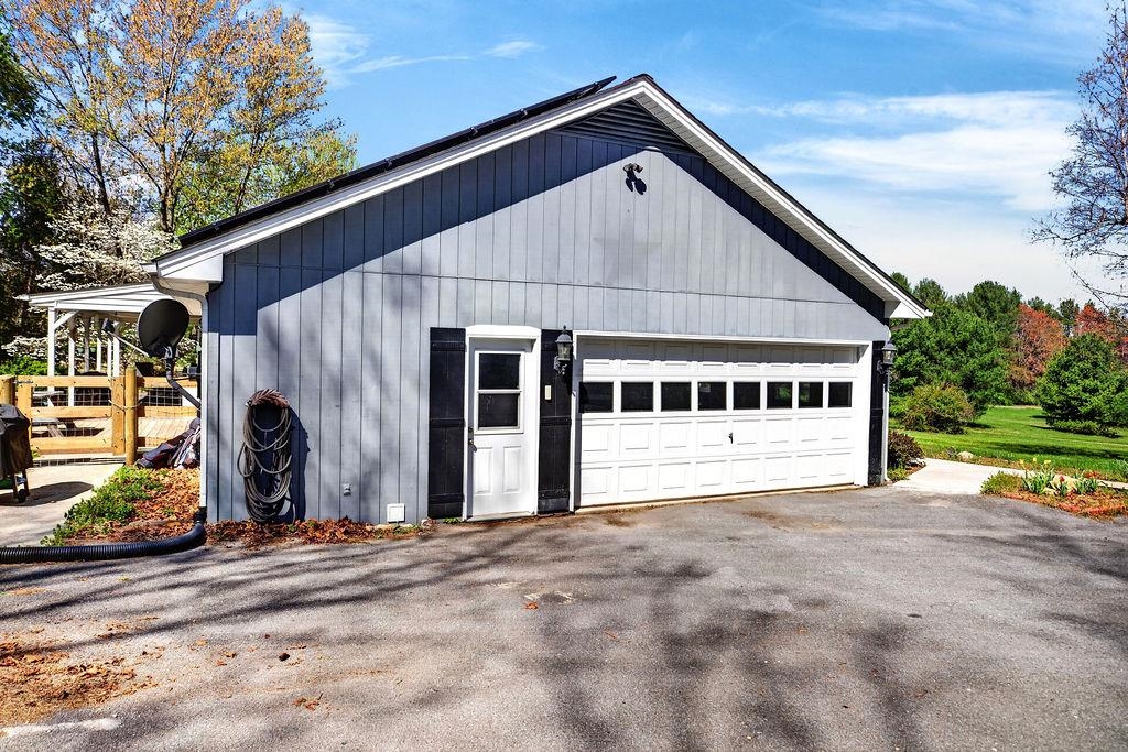 153 THOROFARE RD