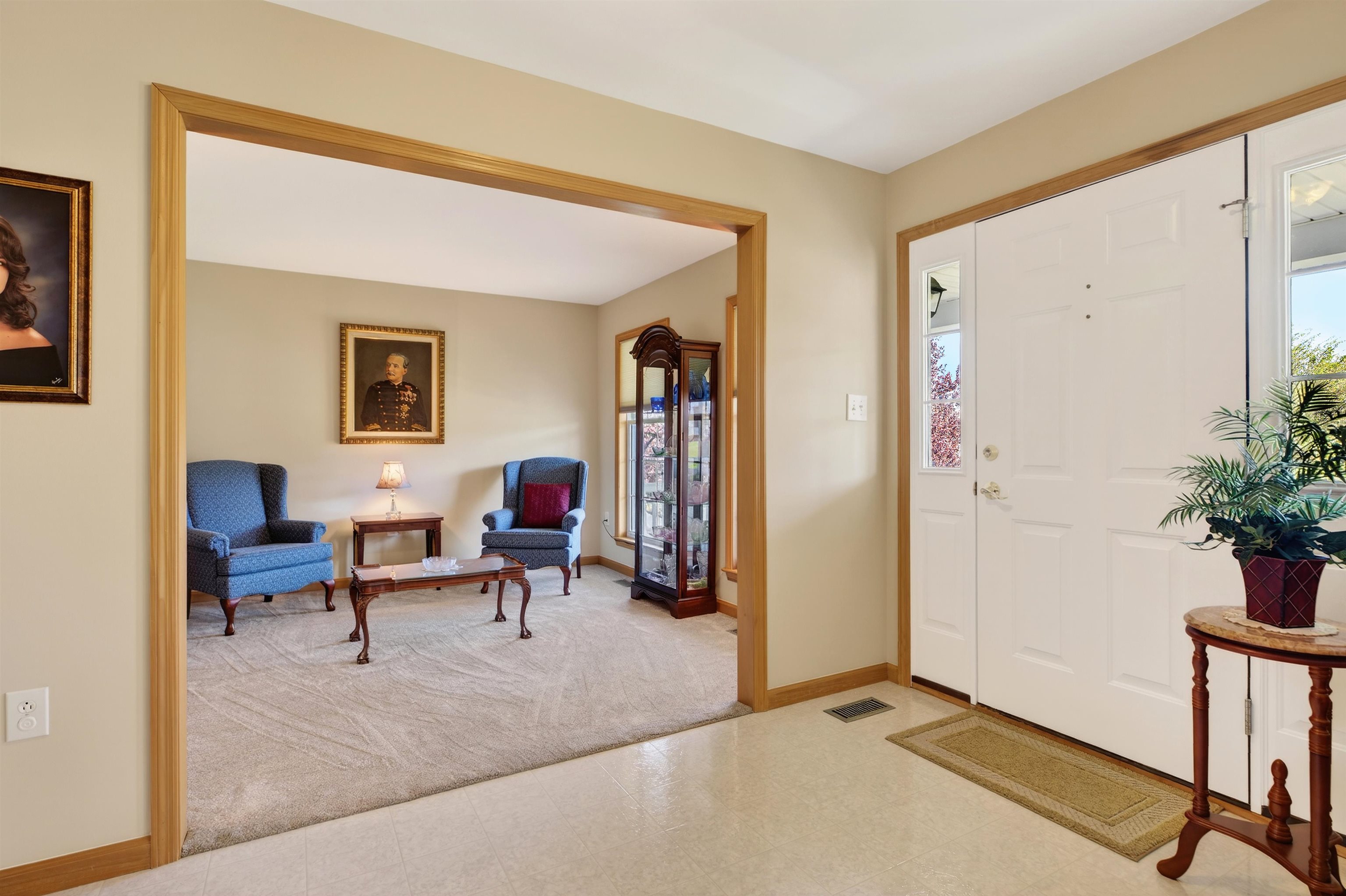 97 LAUREL OAK LN