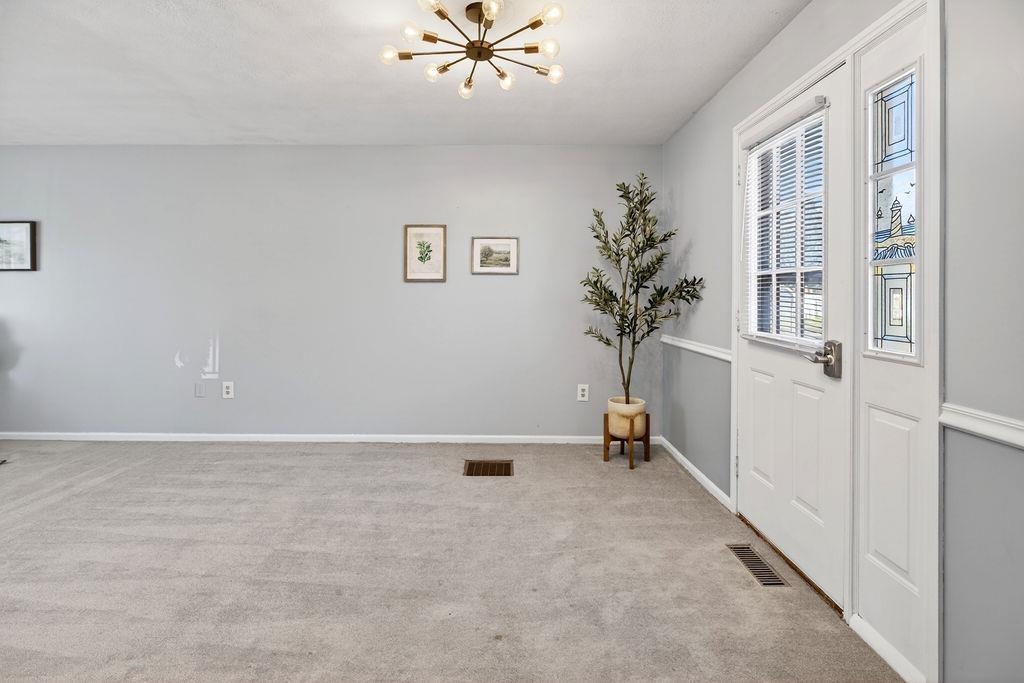 51 BRIARWOOD CIR