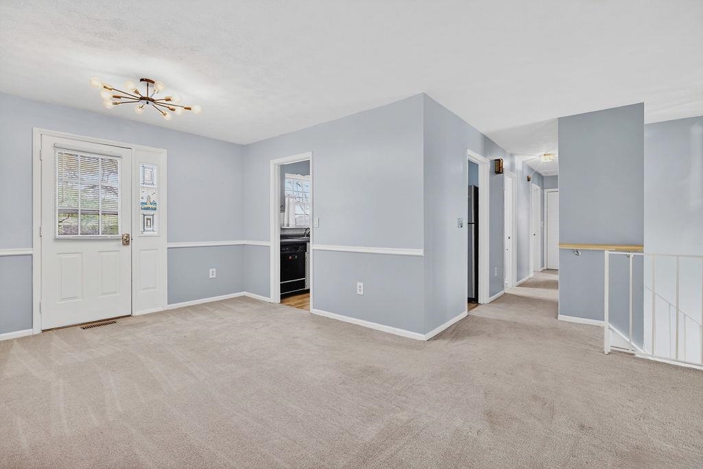 51 BRIARWOOD CIR