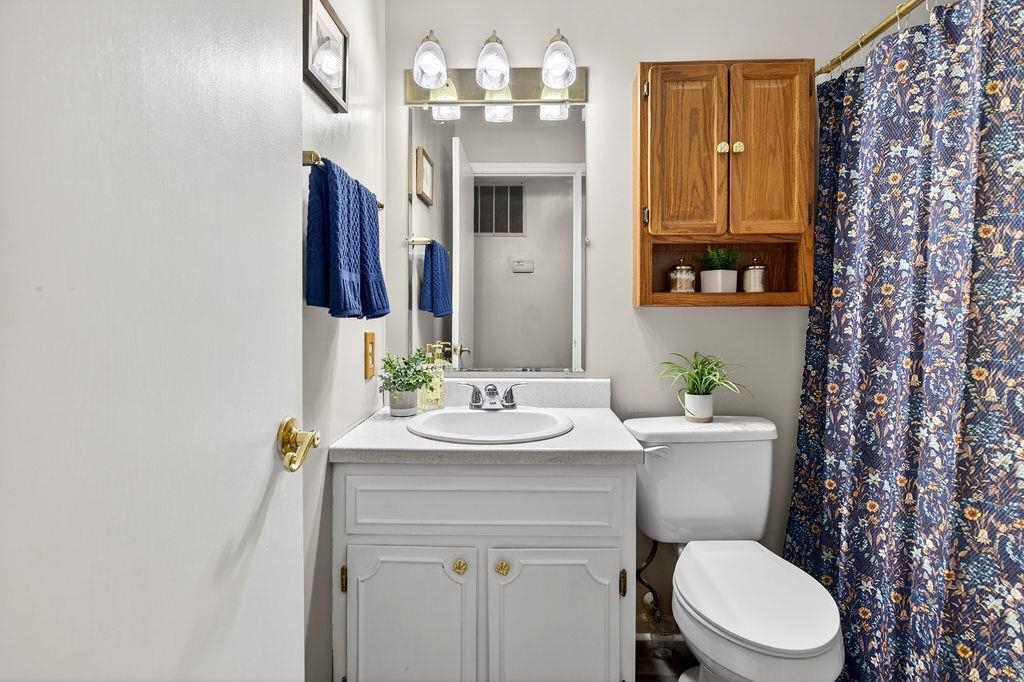51 BRIARWOOD CIR