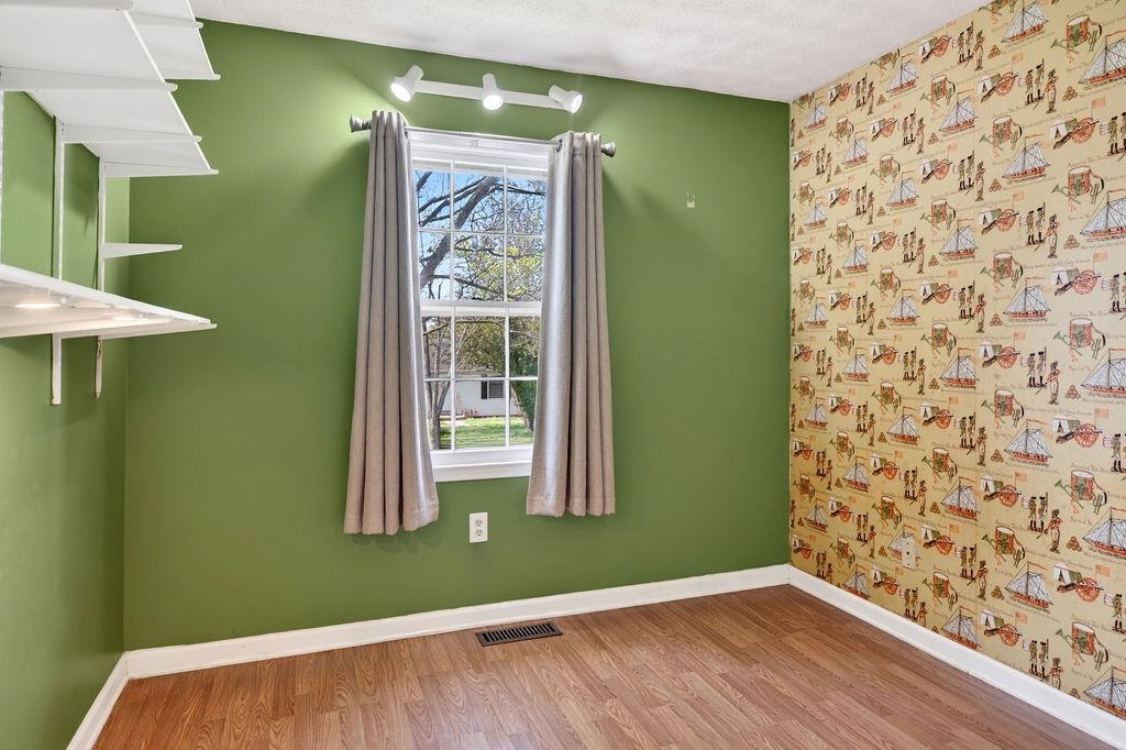 51 BRIARWOOD CIR