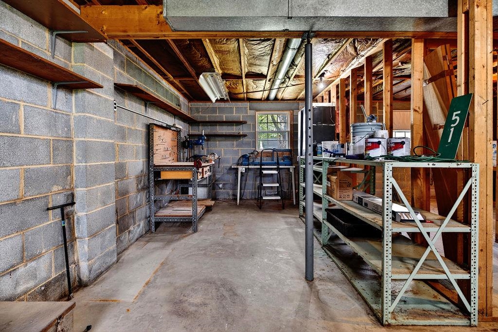 51 BRIARWOOD CIR