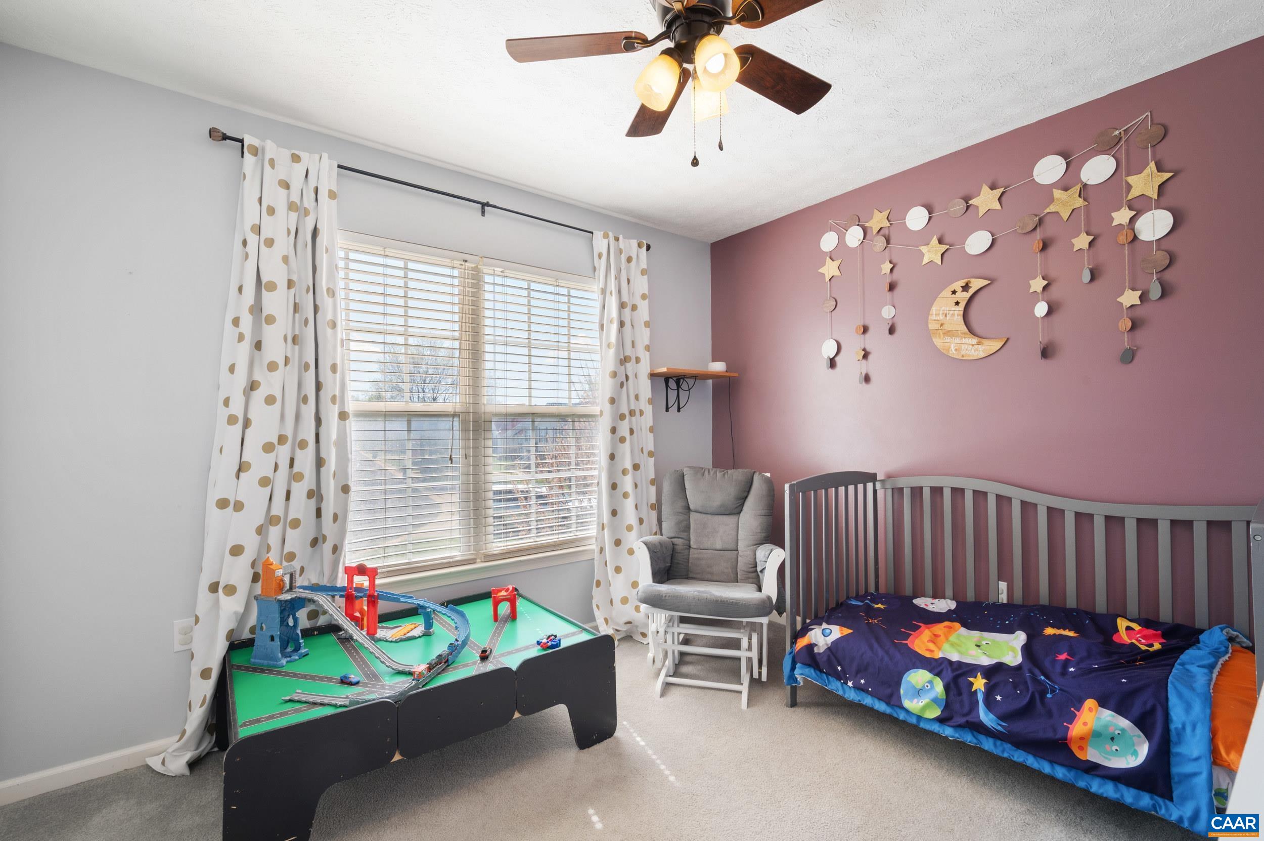 225 MAYFIELD LN
