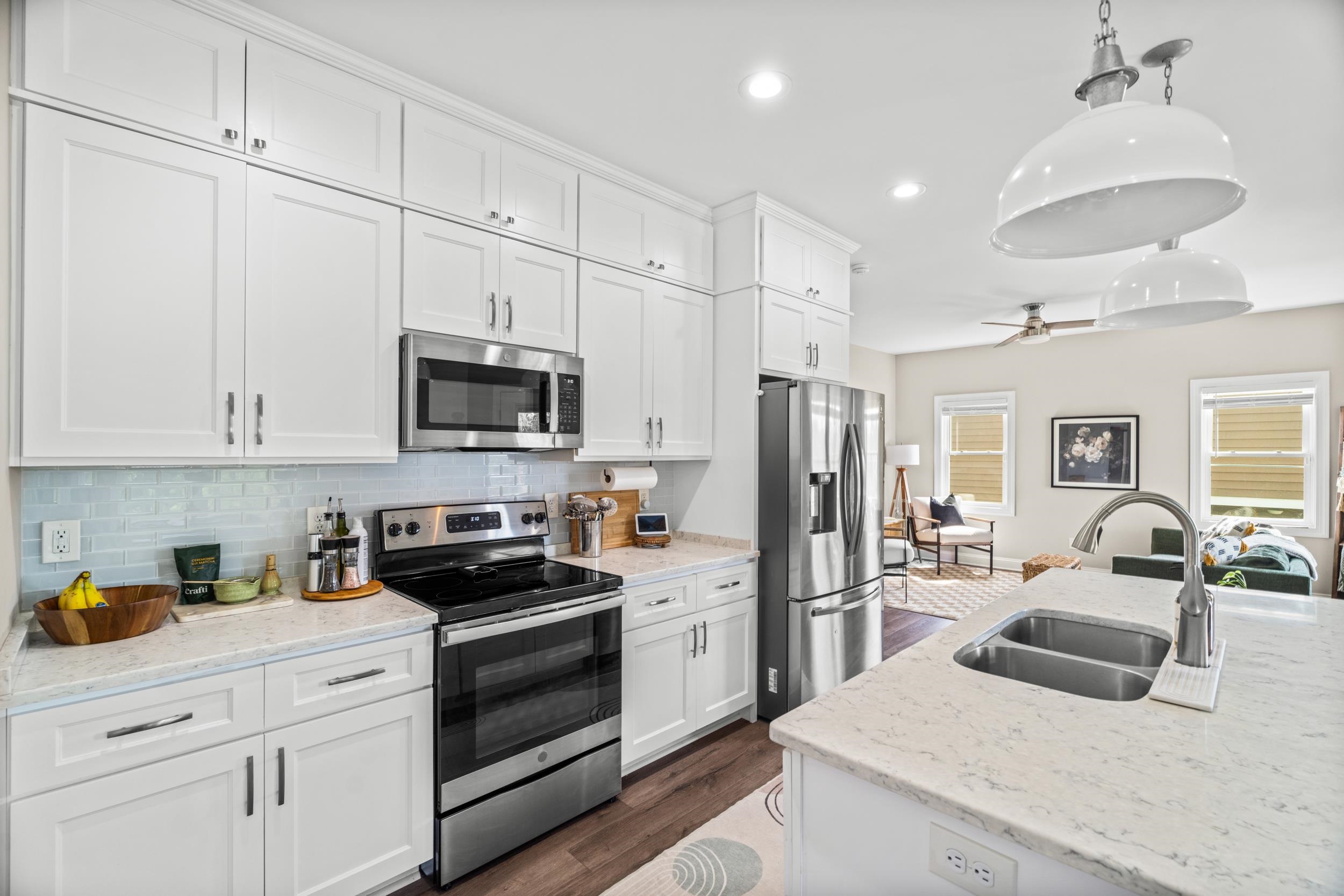 137 TOMASVILLE DR
