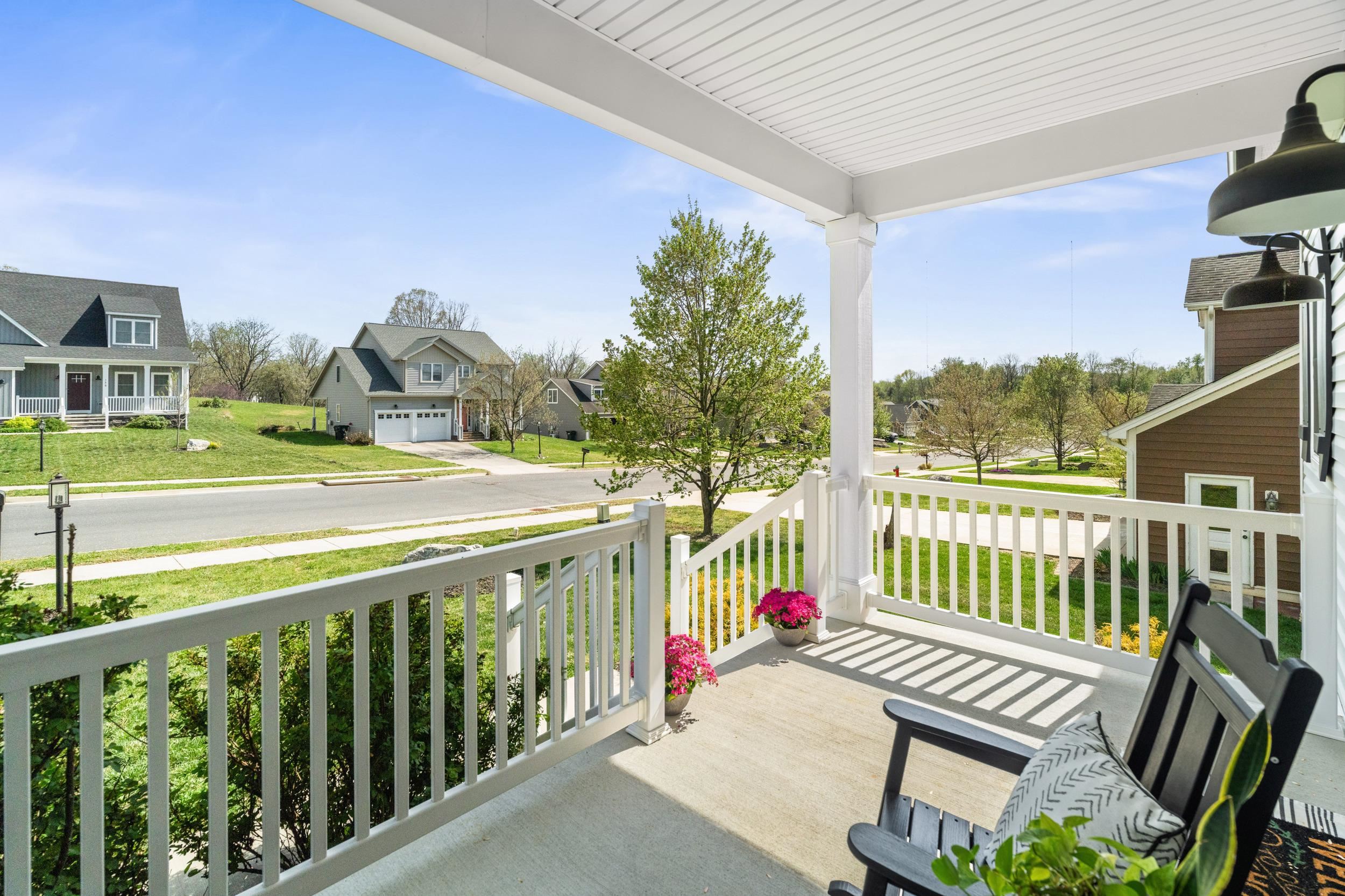 137 TOMASVILLE DR