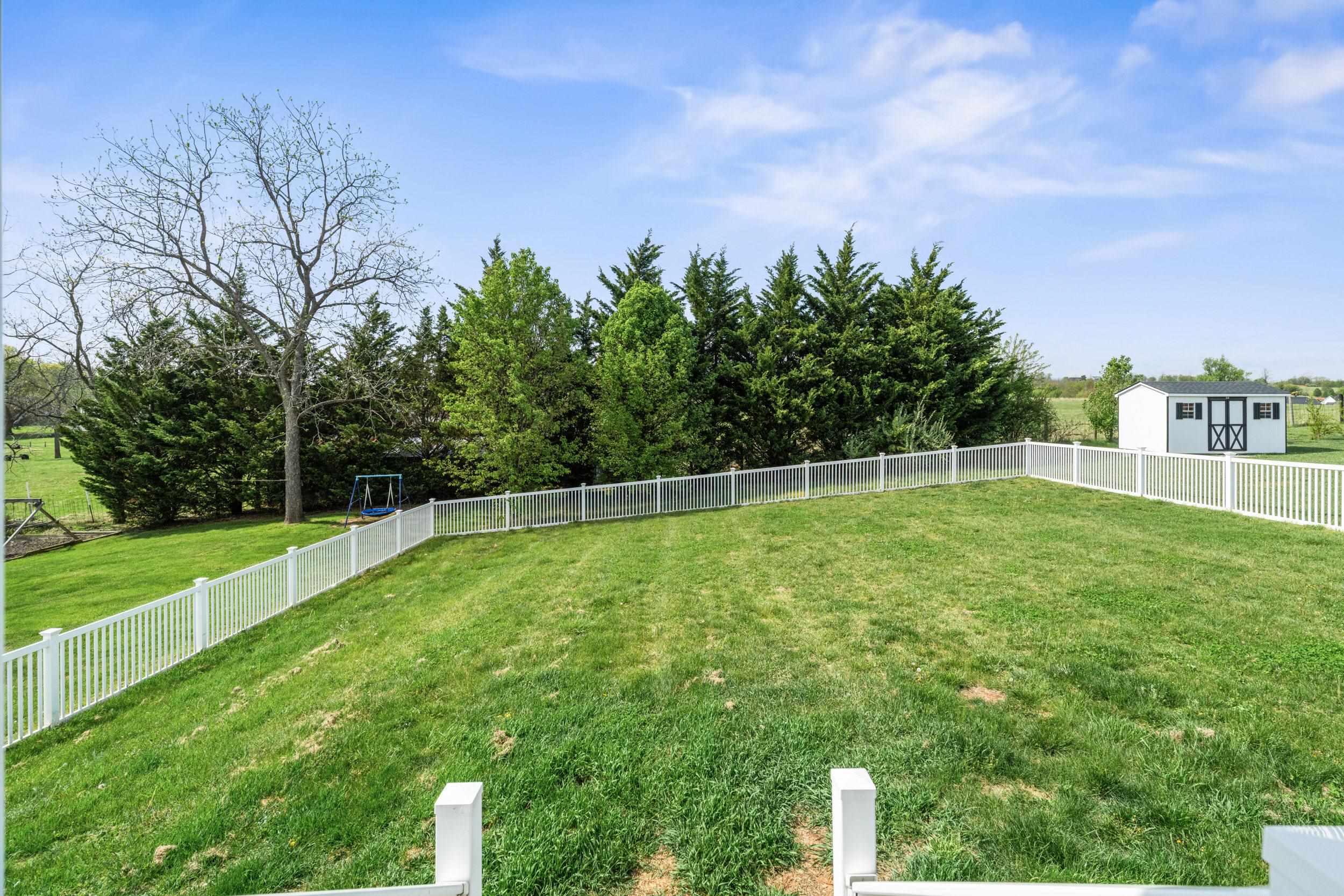 137 TOMASVILLE DR