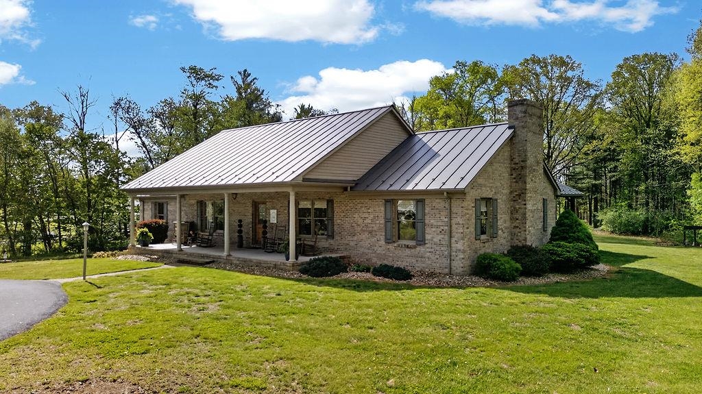 576 VINEGAR HILL RD