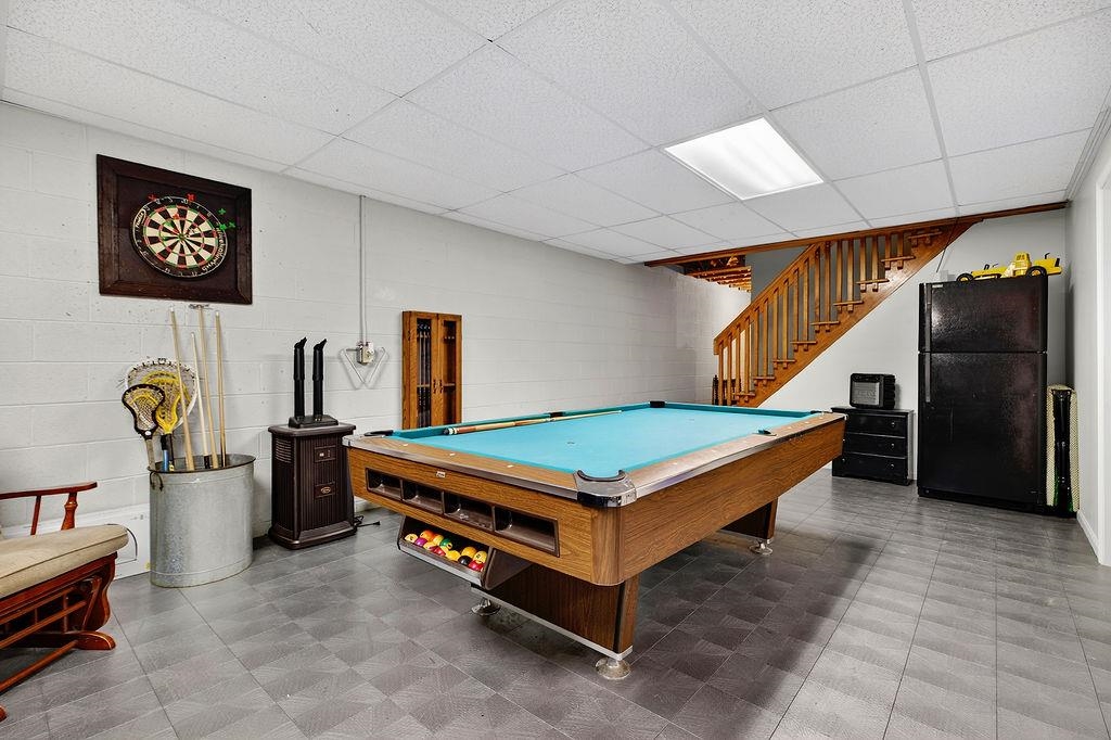 576 VINEGAR HILL RD