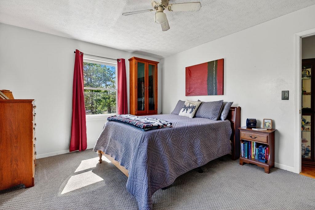 576 VINEGAR HILL RD