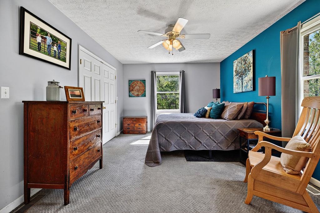 576 VINEGAR HILL RD