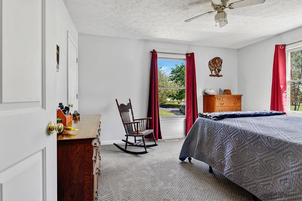 576 VINEGAR HILL RD