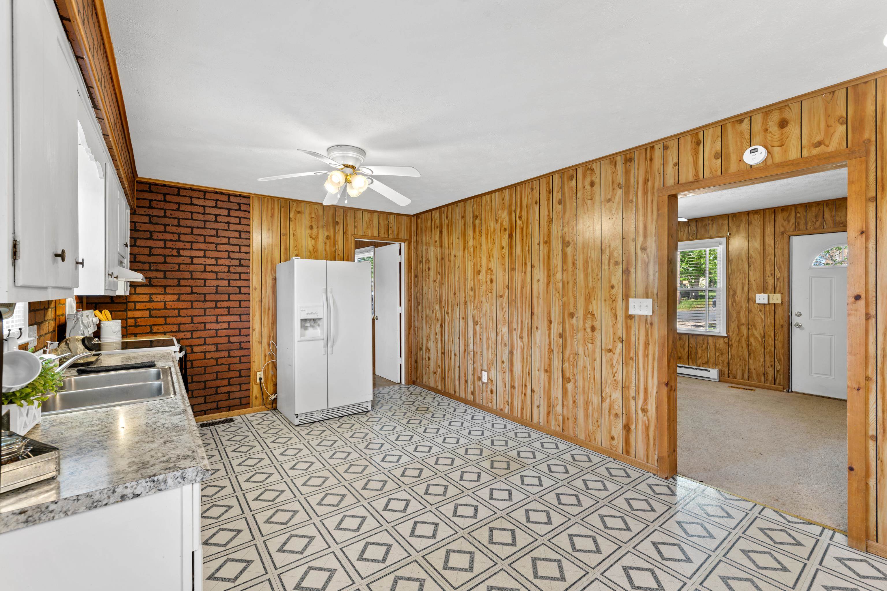 27 SHEN VALLEY DR