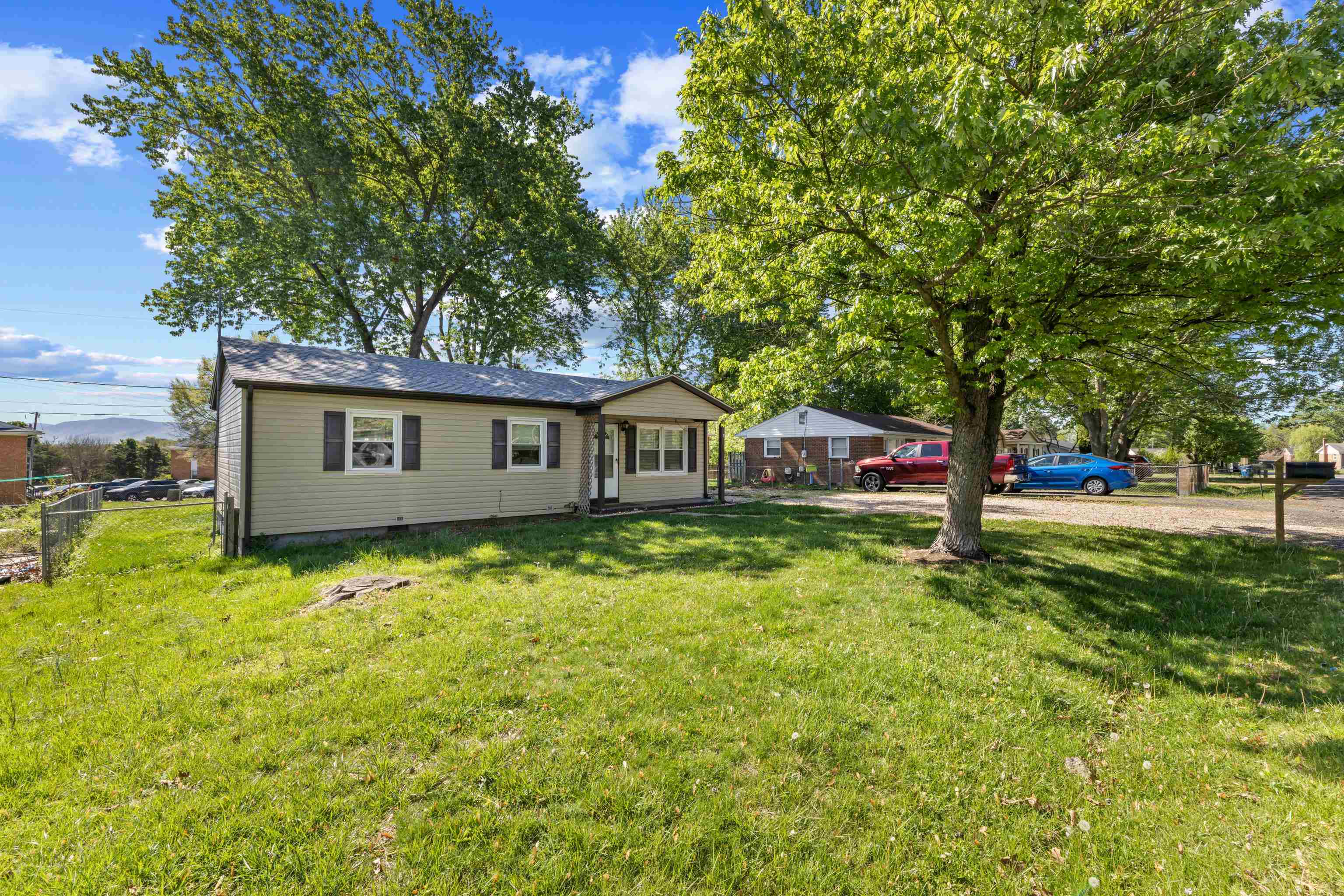 27 SHEN VALLEY DR