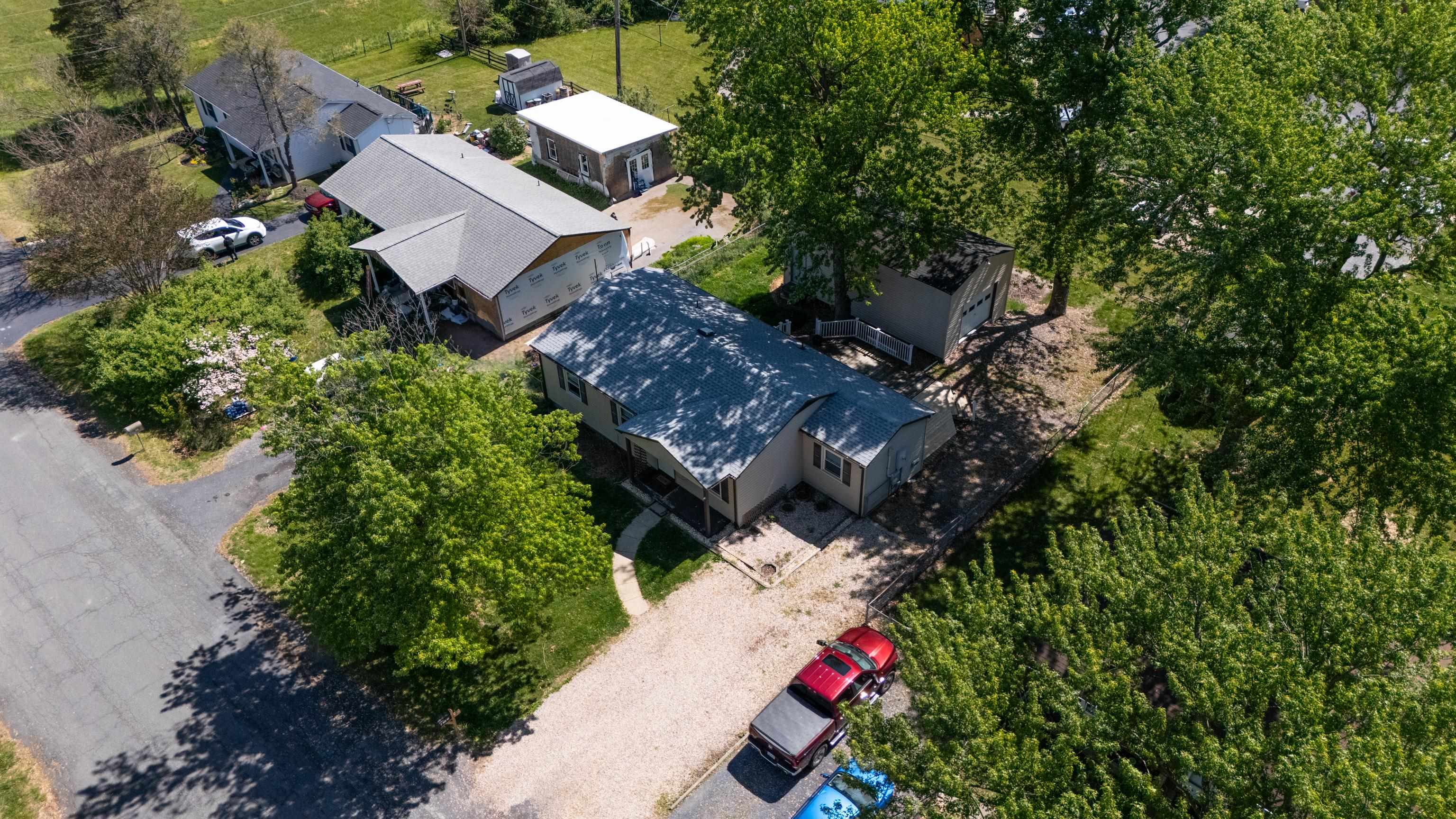 27 SHEN VALLEY DR