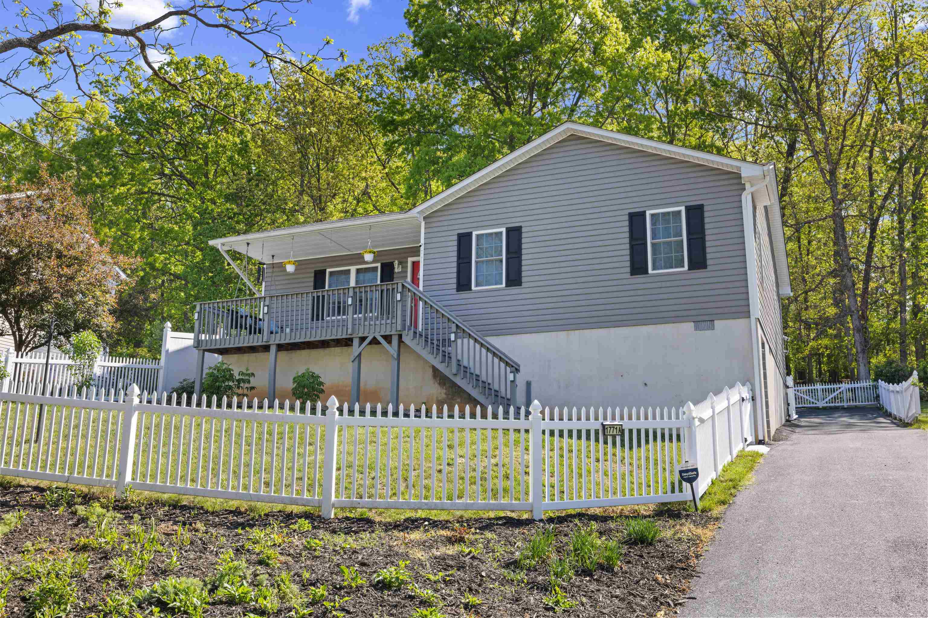 1771 A SHUTTERLEE MILL RD